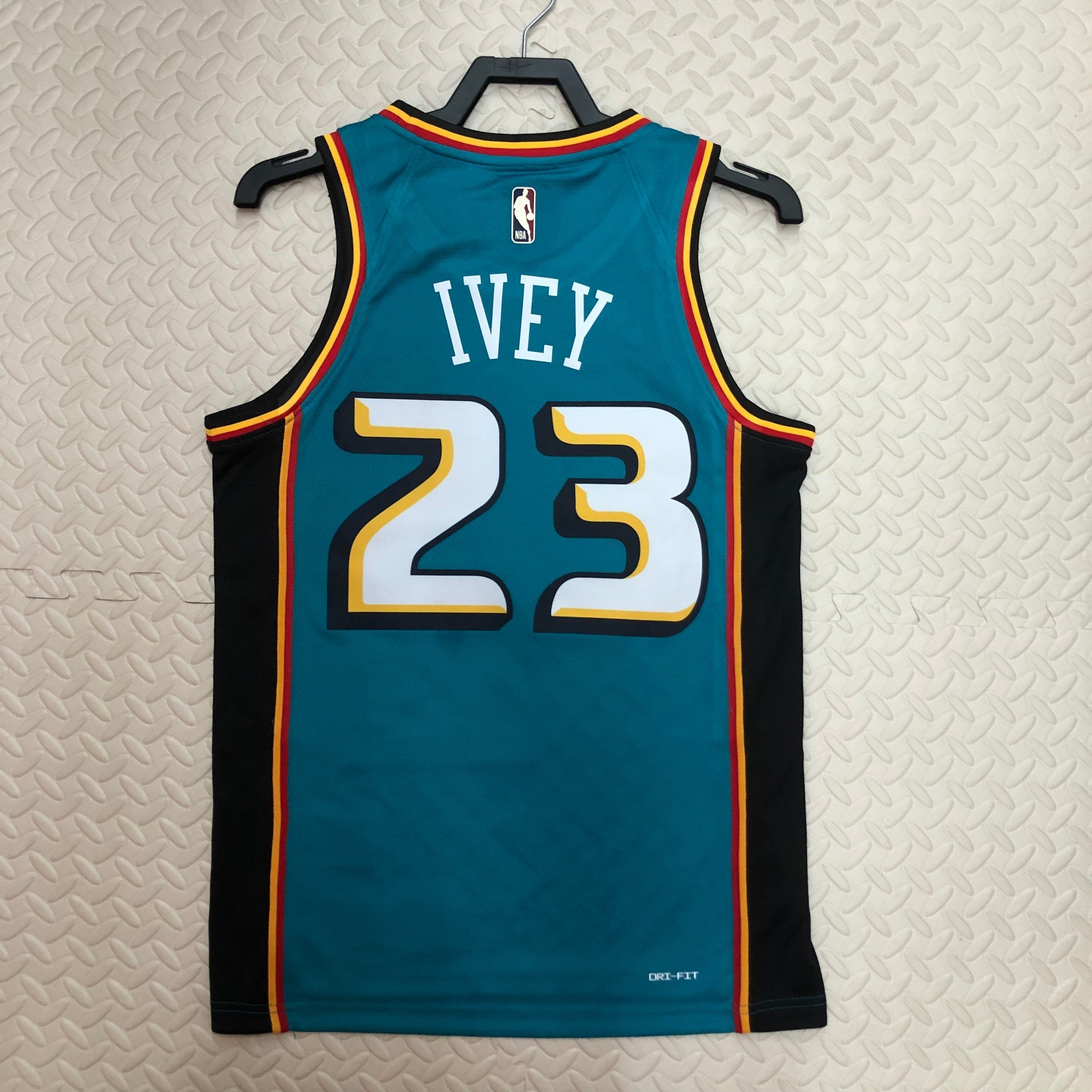 23/24 NBA Pistons Classic Edition - Ivey