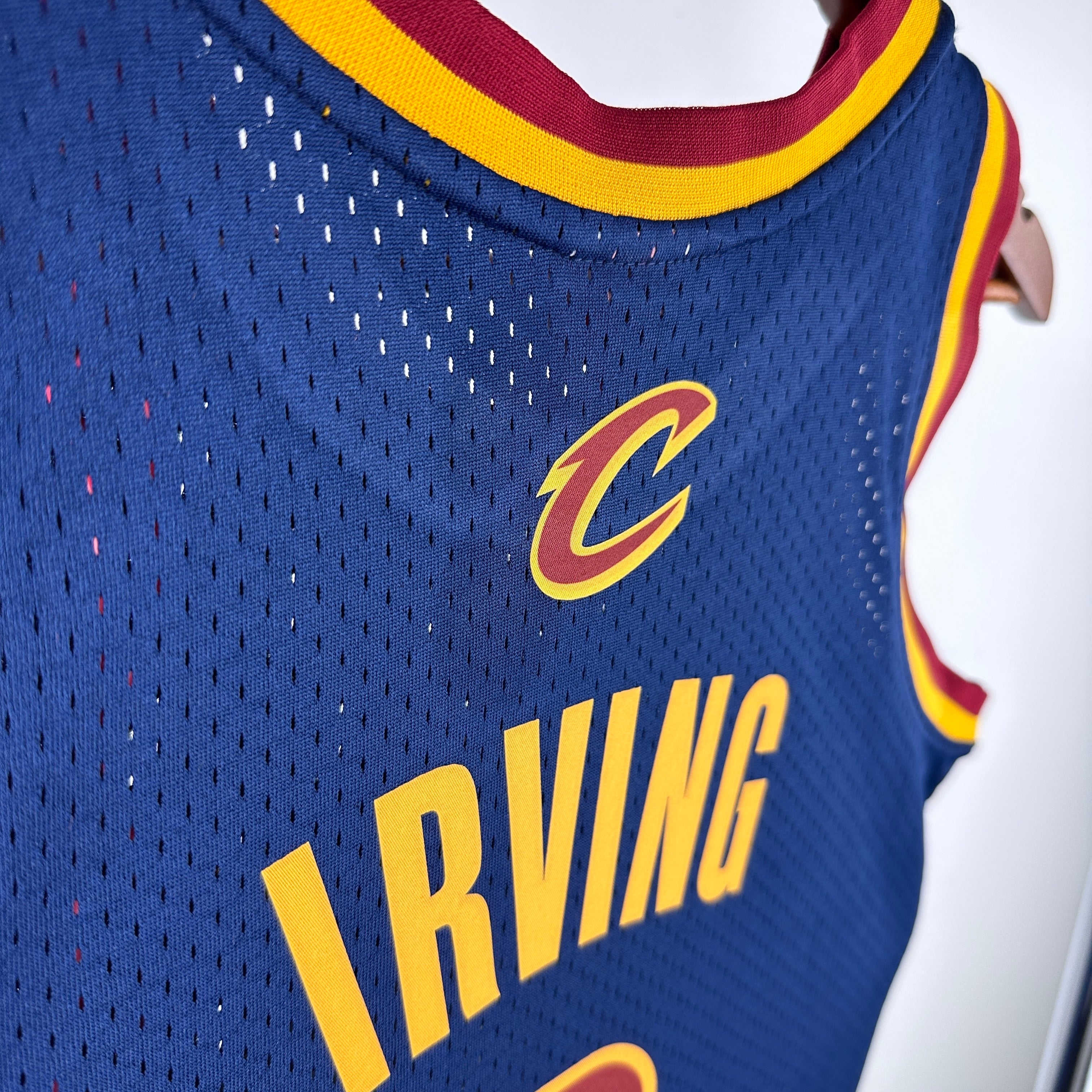 2011/12 NBA Cleveland Mitchell & Ness - Irving