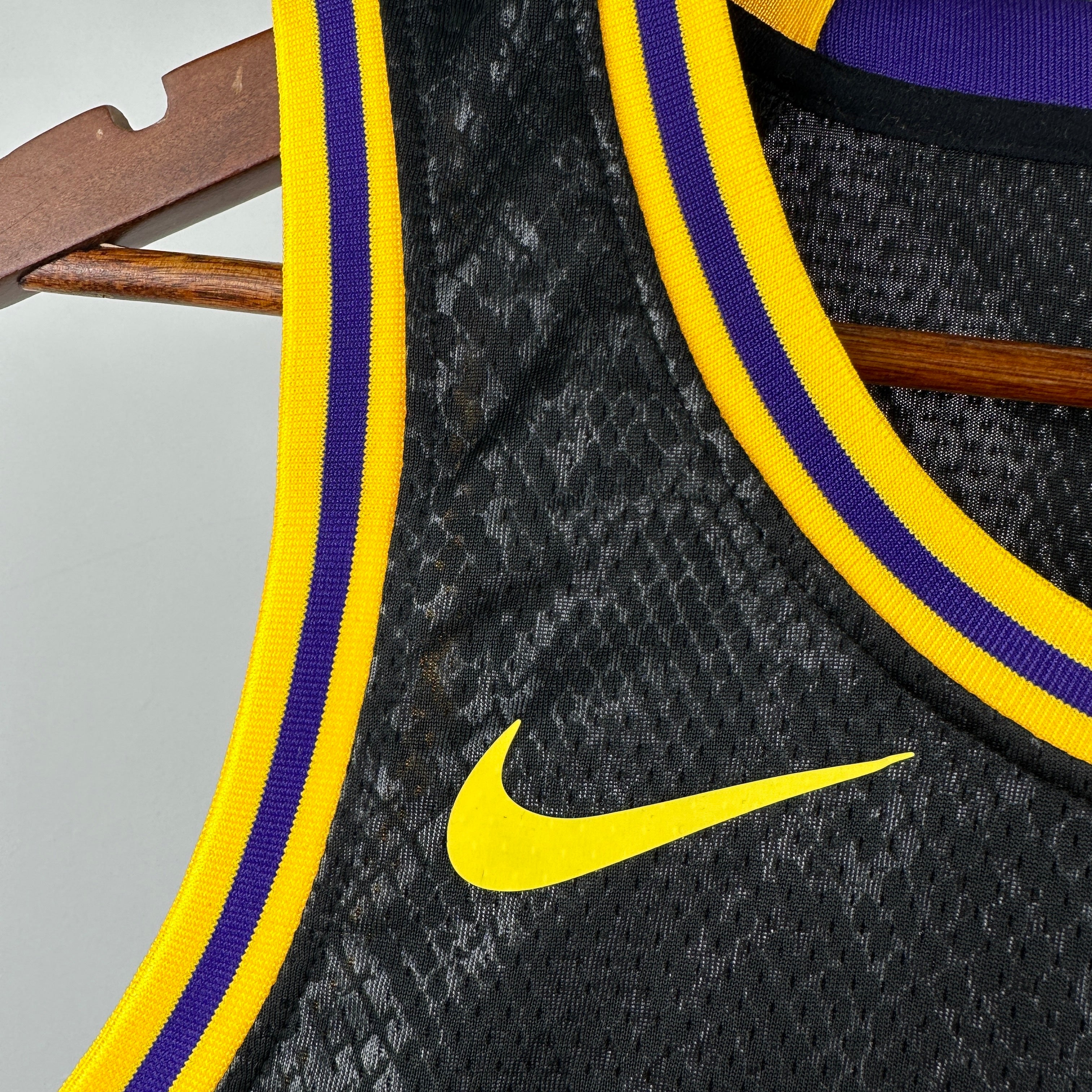 Niños | NBA Lakers Black Mamba Edition - Lebron James