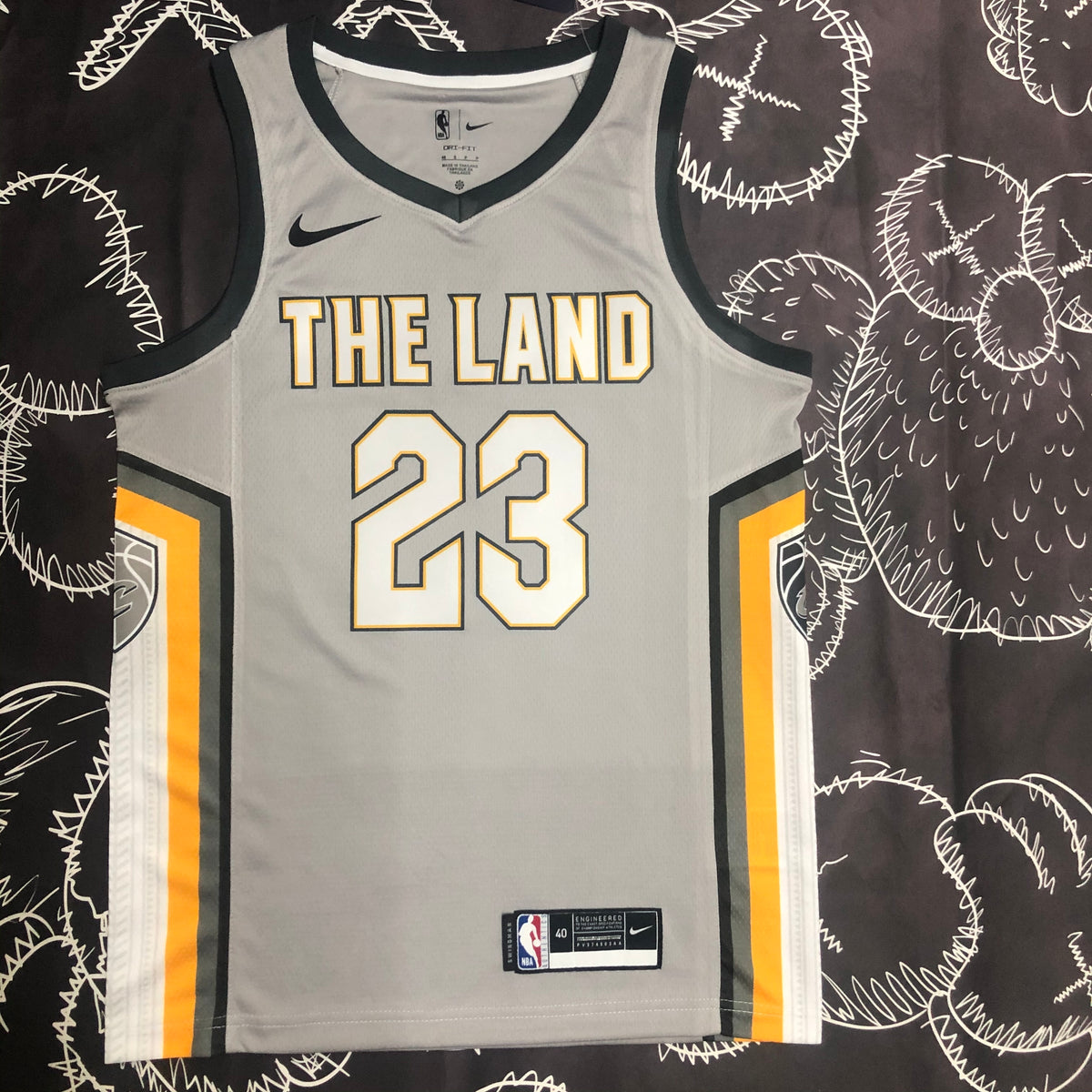 2017/18 NBA Cleveland City Edition - Lebron James