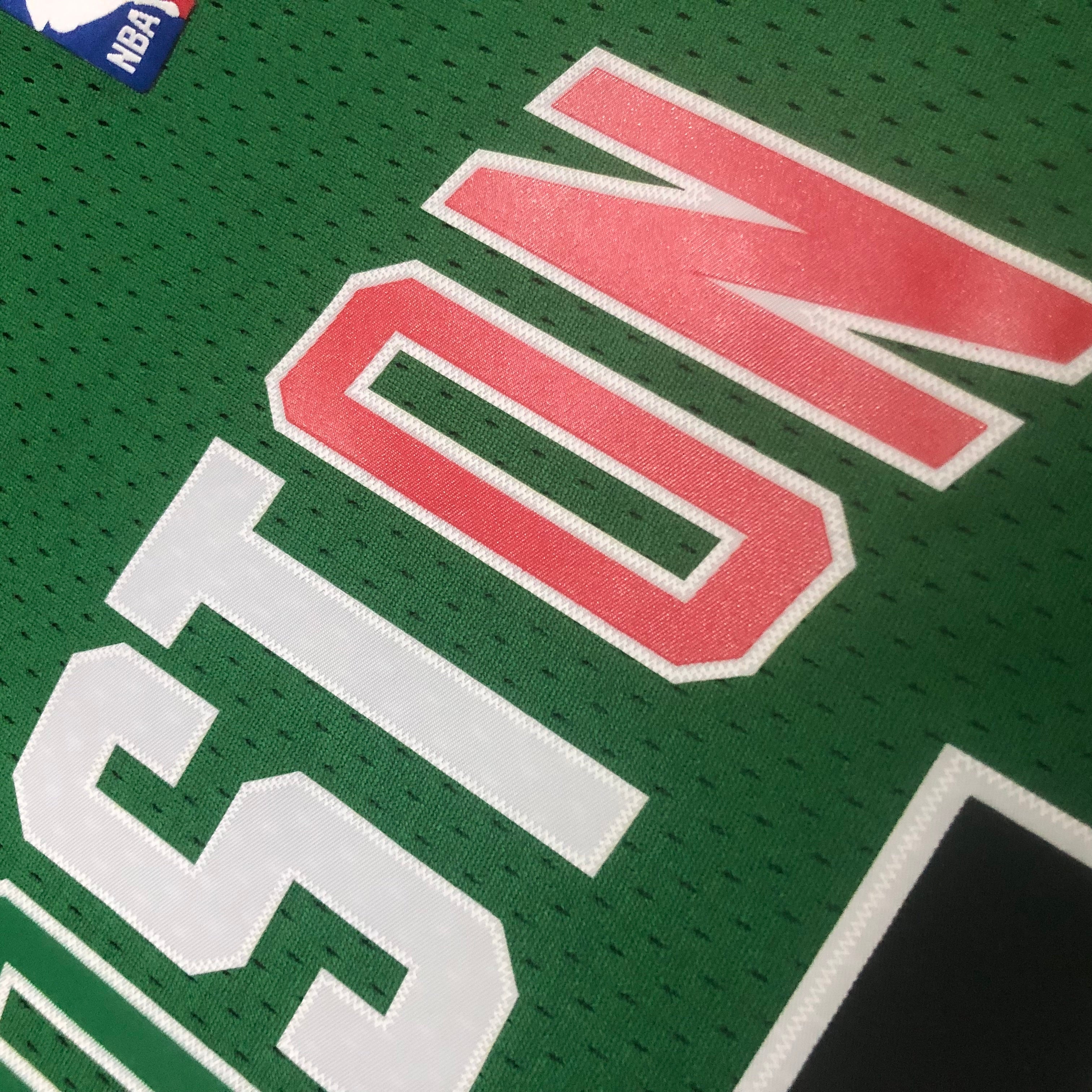 2007 NBA Celtics Mitchell & Ness - Kevin Garnett