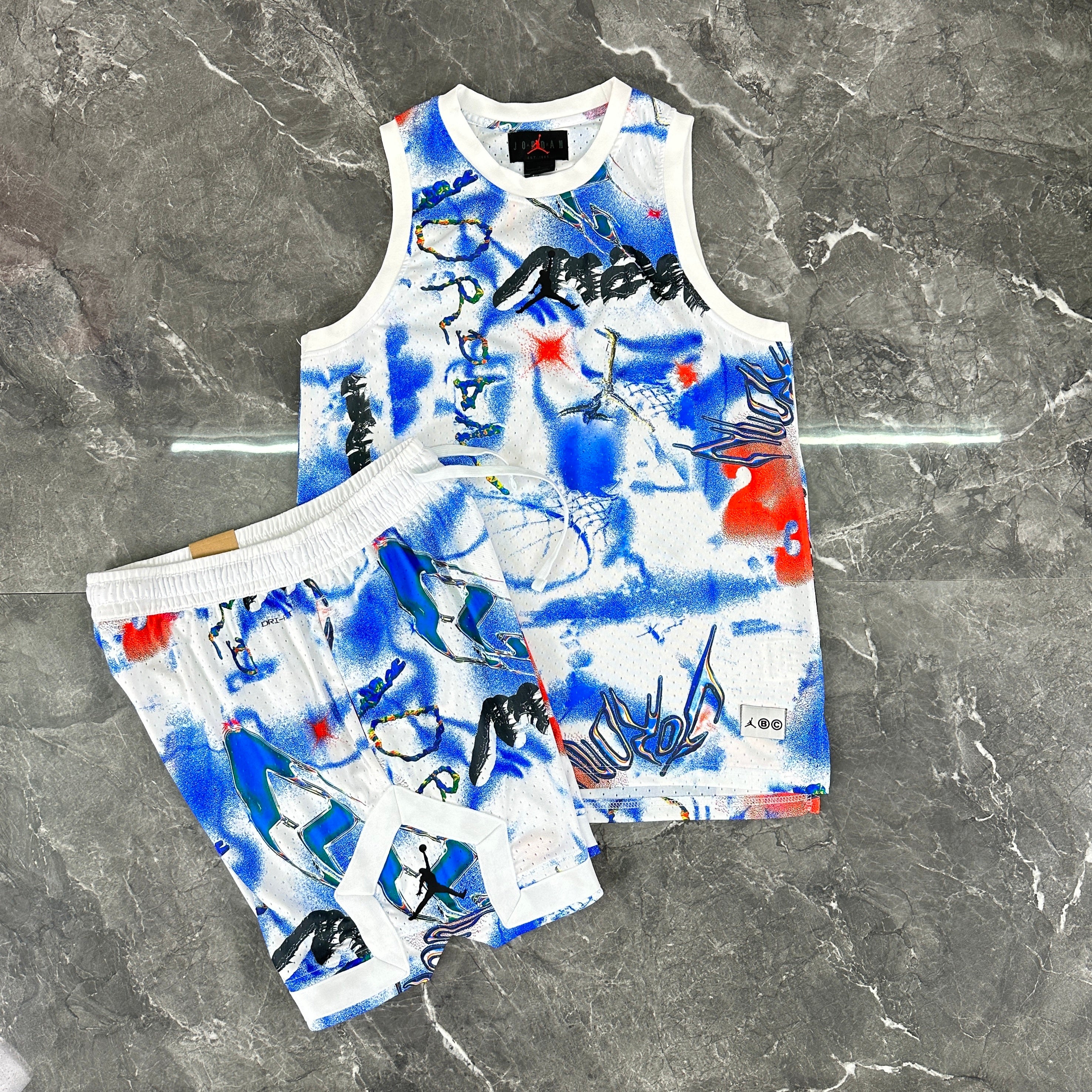 Conjunto Jordan Classic Grafitti – Dri-Fit Premium