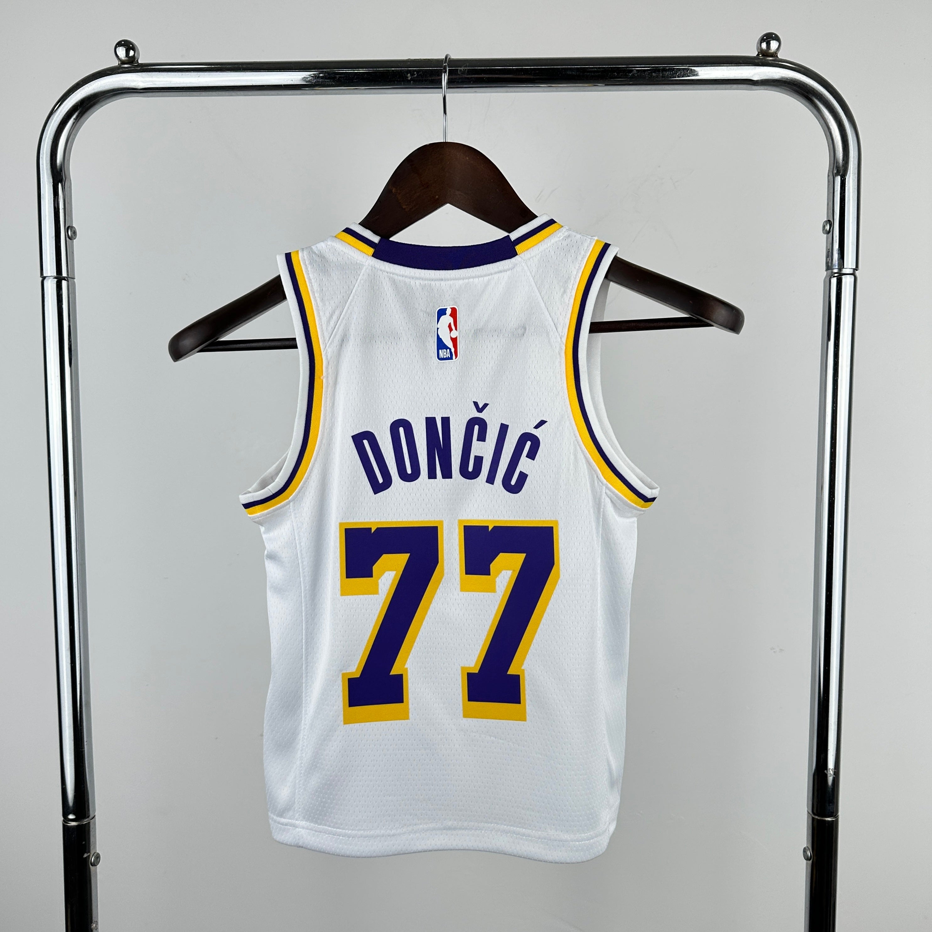 23/24 NBA Lakers Association Edition - Luka Doncic