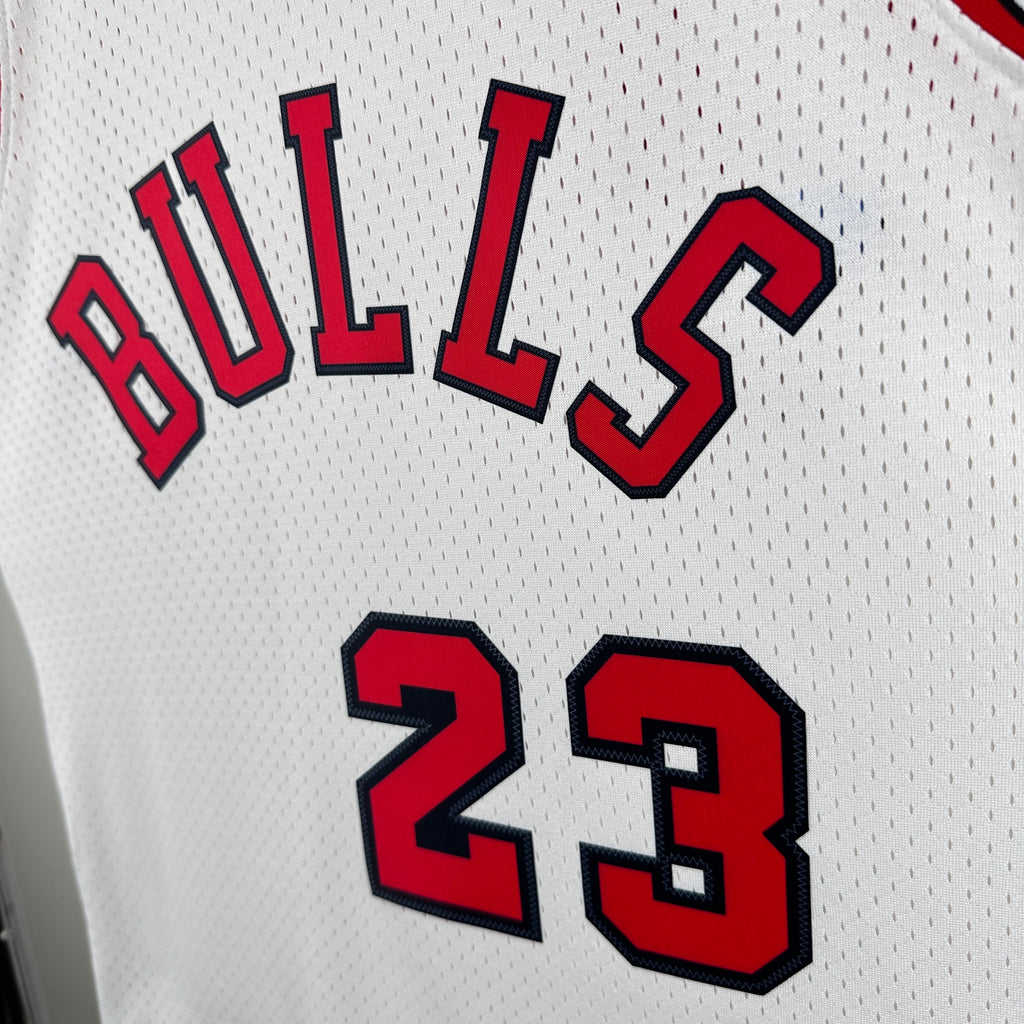 1984/1985 NBA Bulls Mitchell & Ness - Michael Jordan