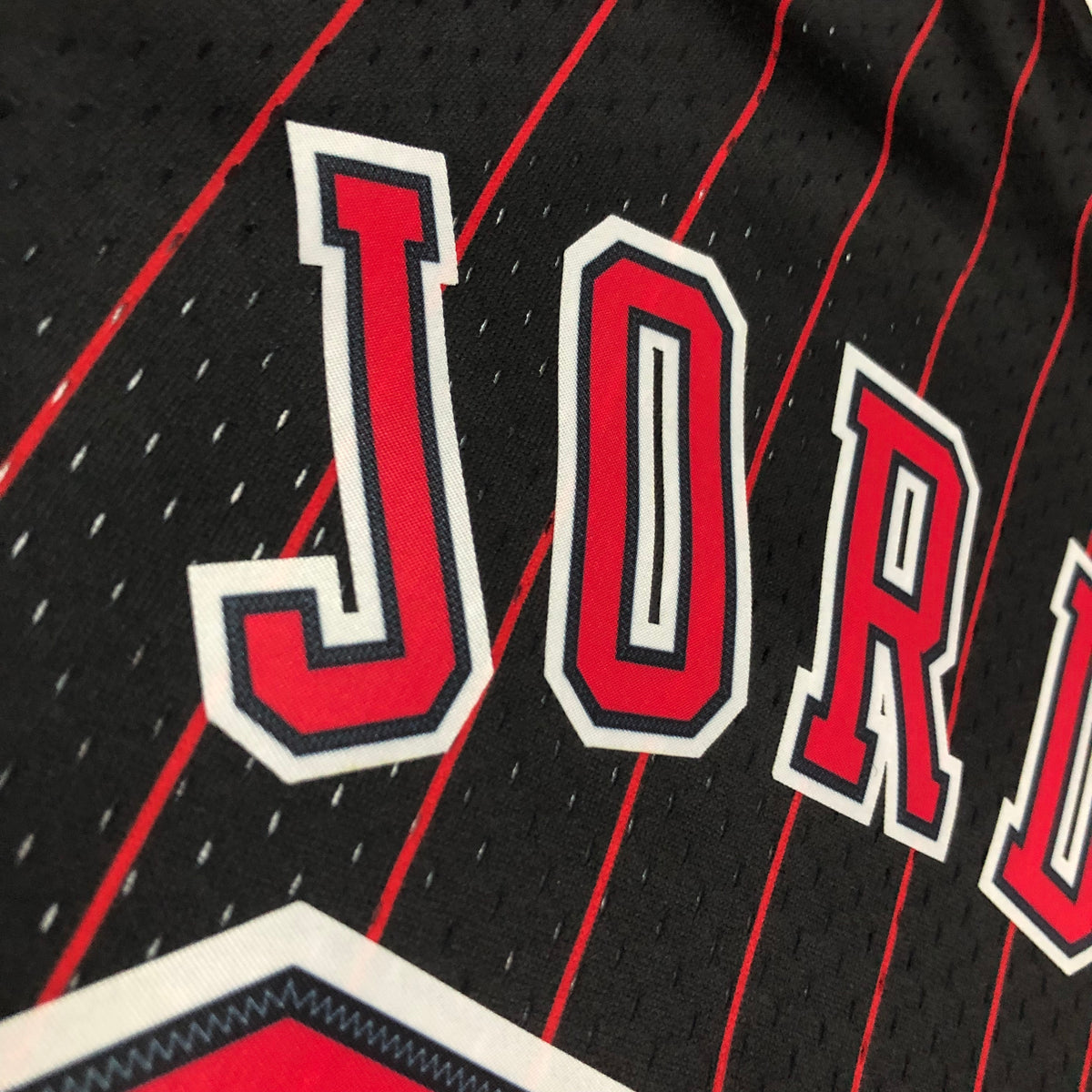 Jersey NBA Chicago Bulls 1995/96 Mitchell & Ness - Michael Jordan