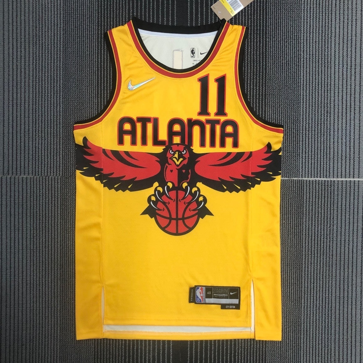 75 Aniversario NBA Hawks City Edition - Young