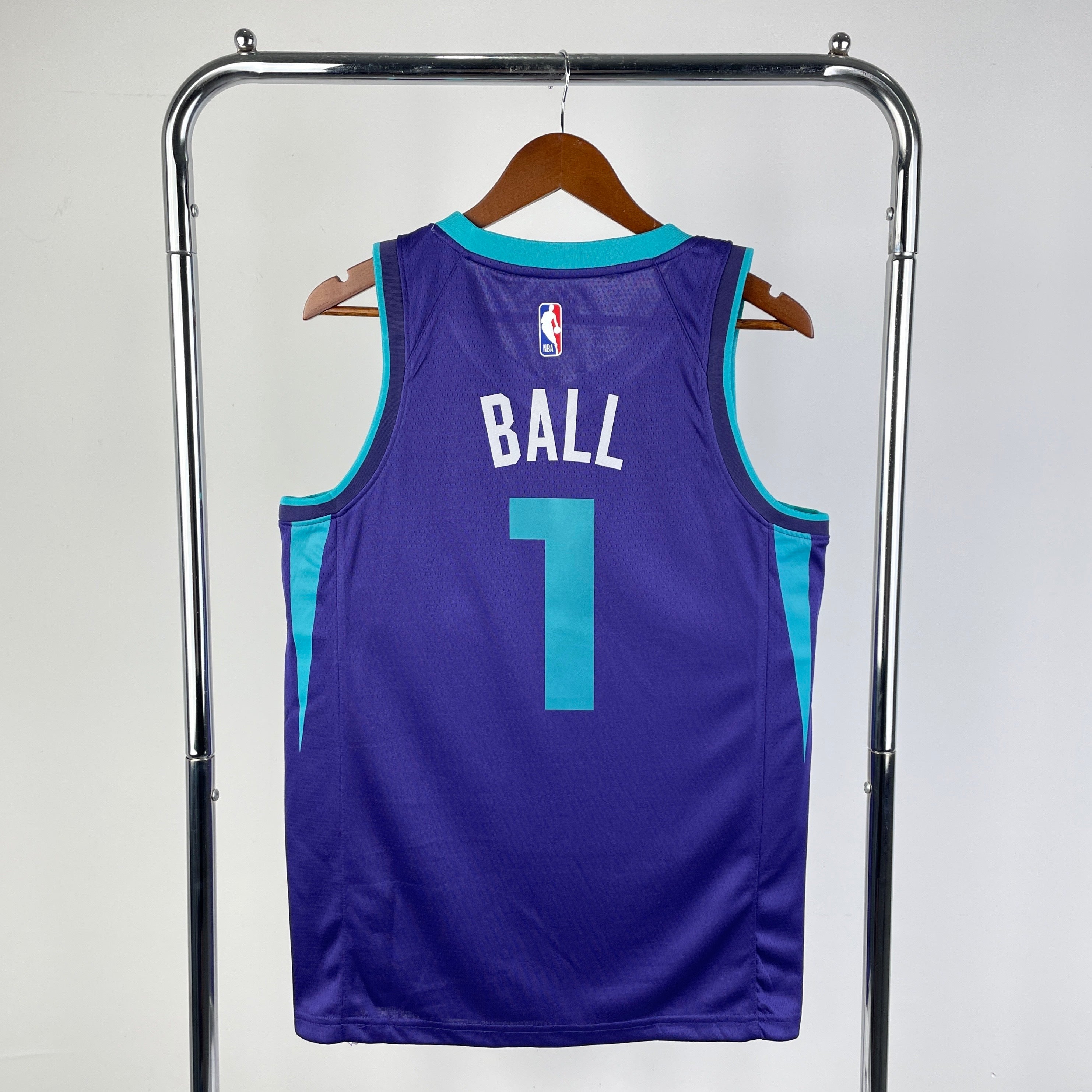 19/20 NBA Hornets Statement Edition - Lamelo Ball