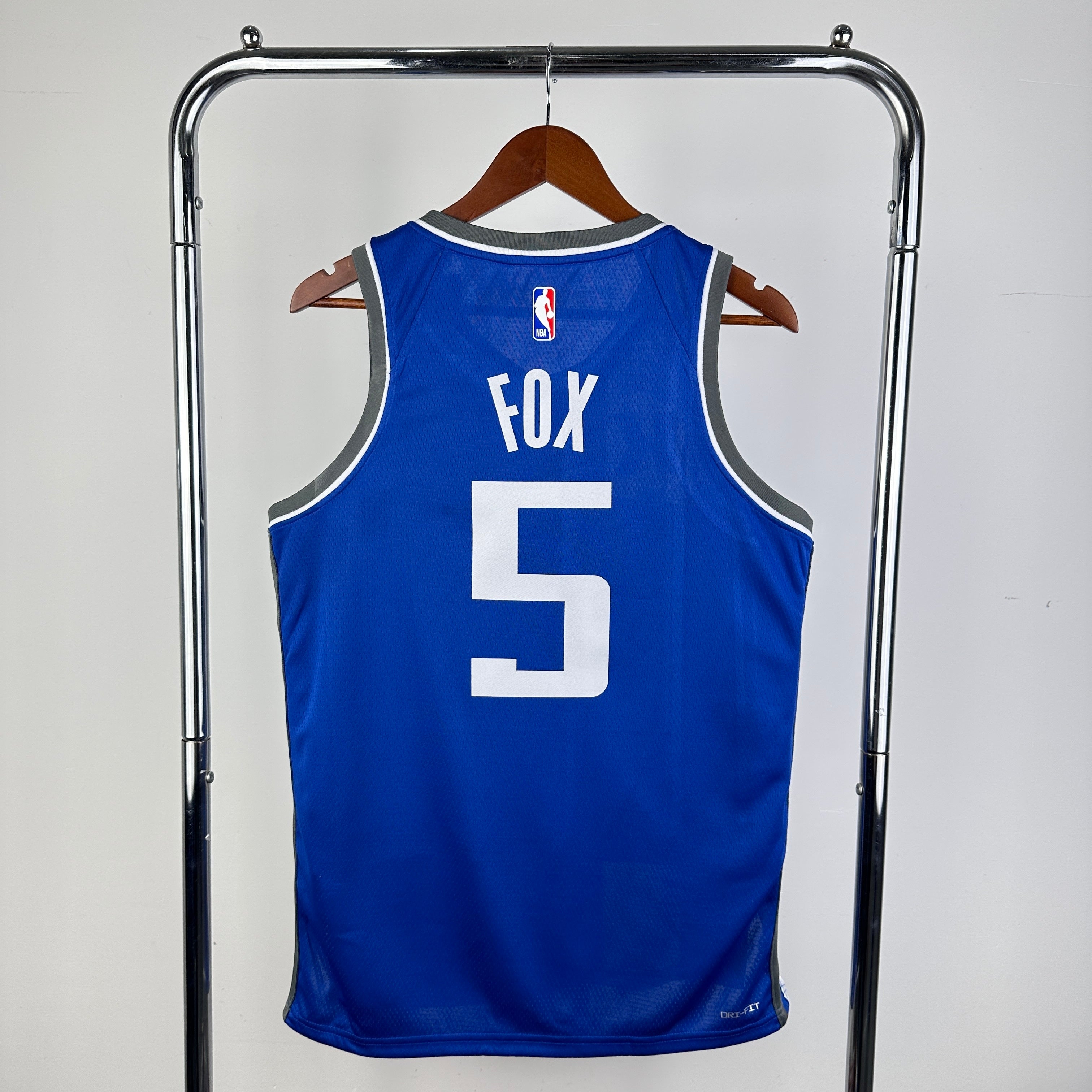 2023/24 NBA Kings City Edition - Fox