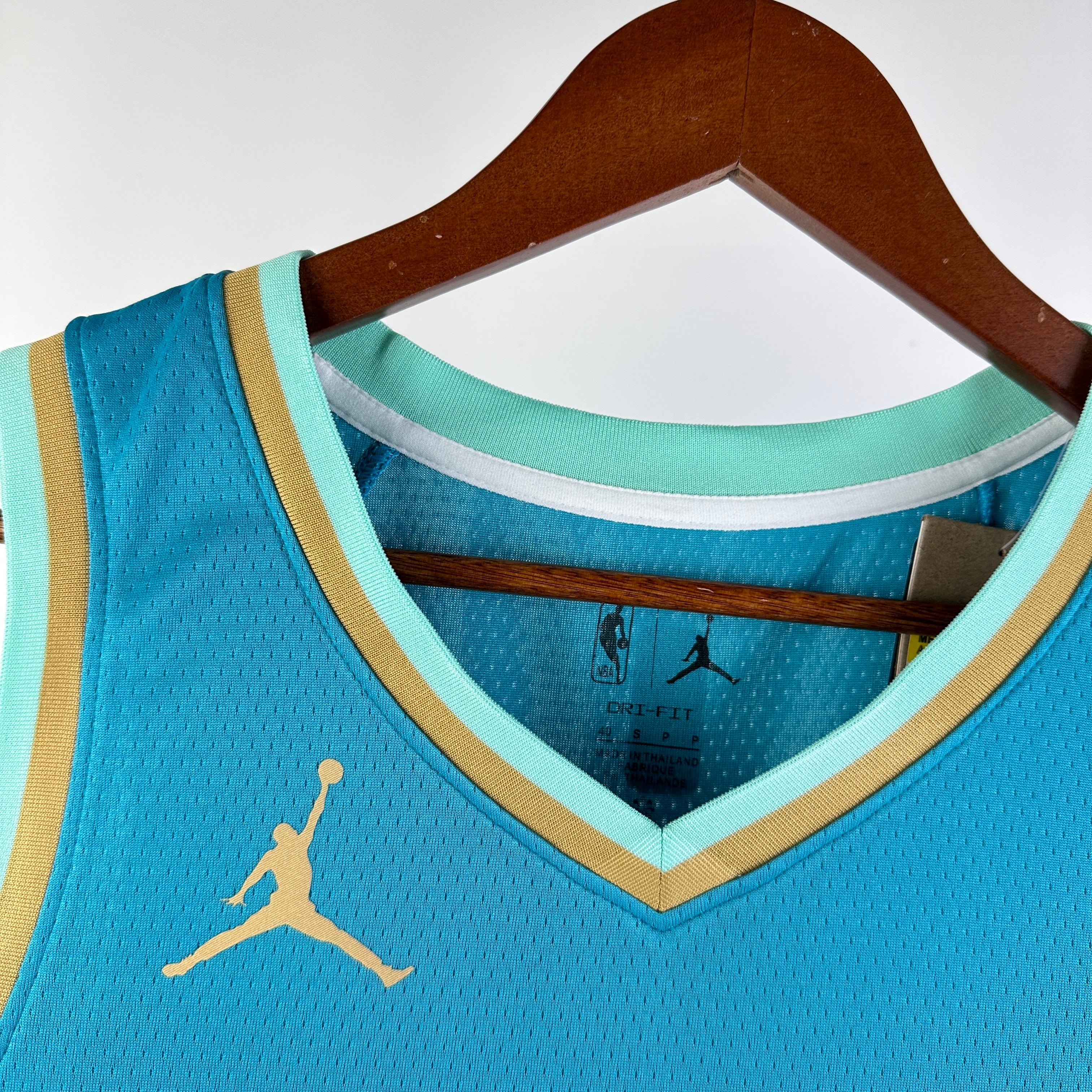 2023/24 NBA Hornets City Edition - Lamelo Ball