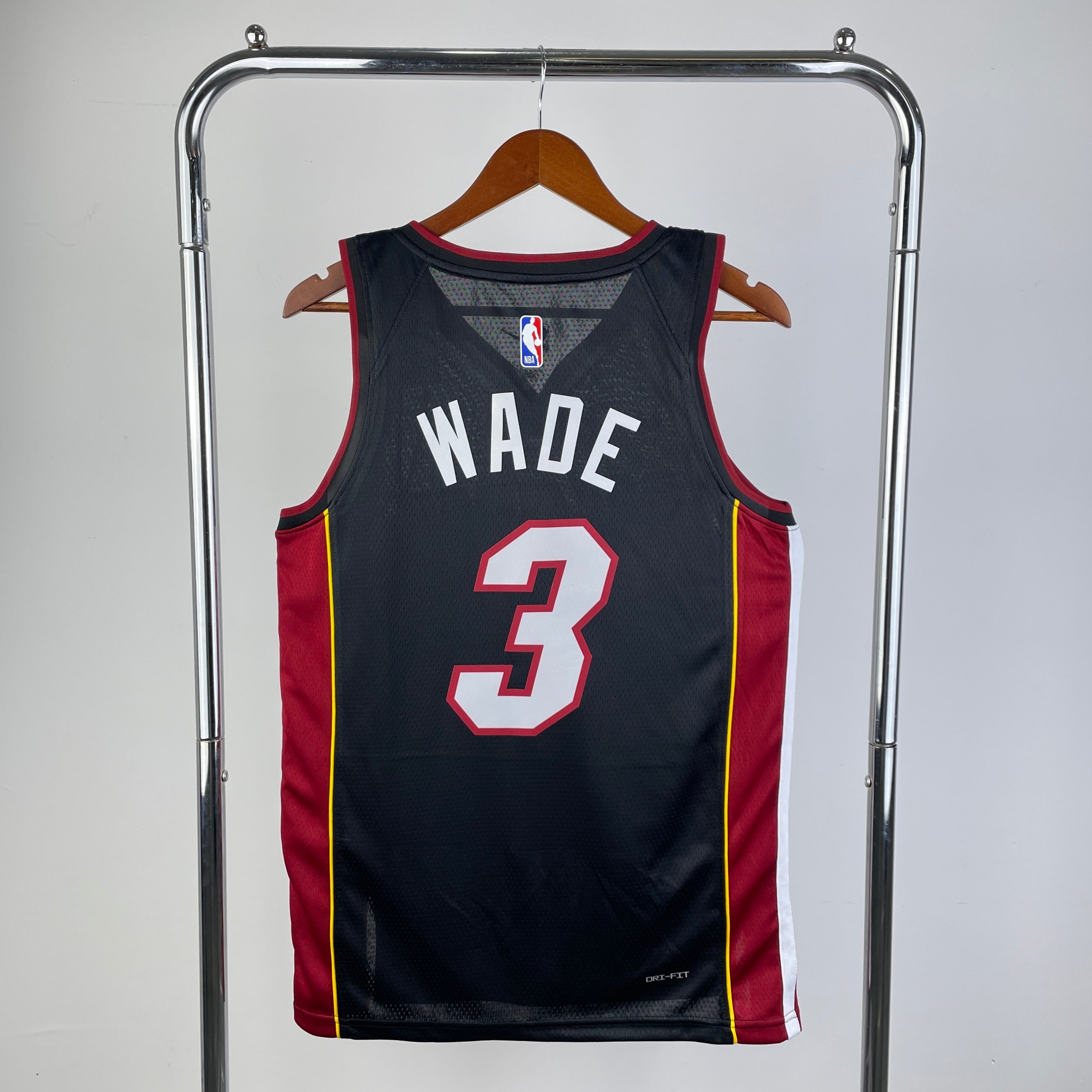 2023/24 NBA Miami Heat Icon Edition - Dwayne Wade