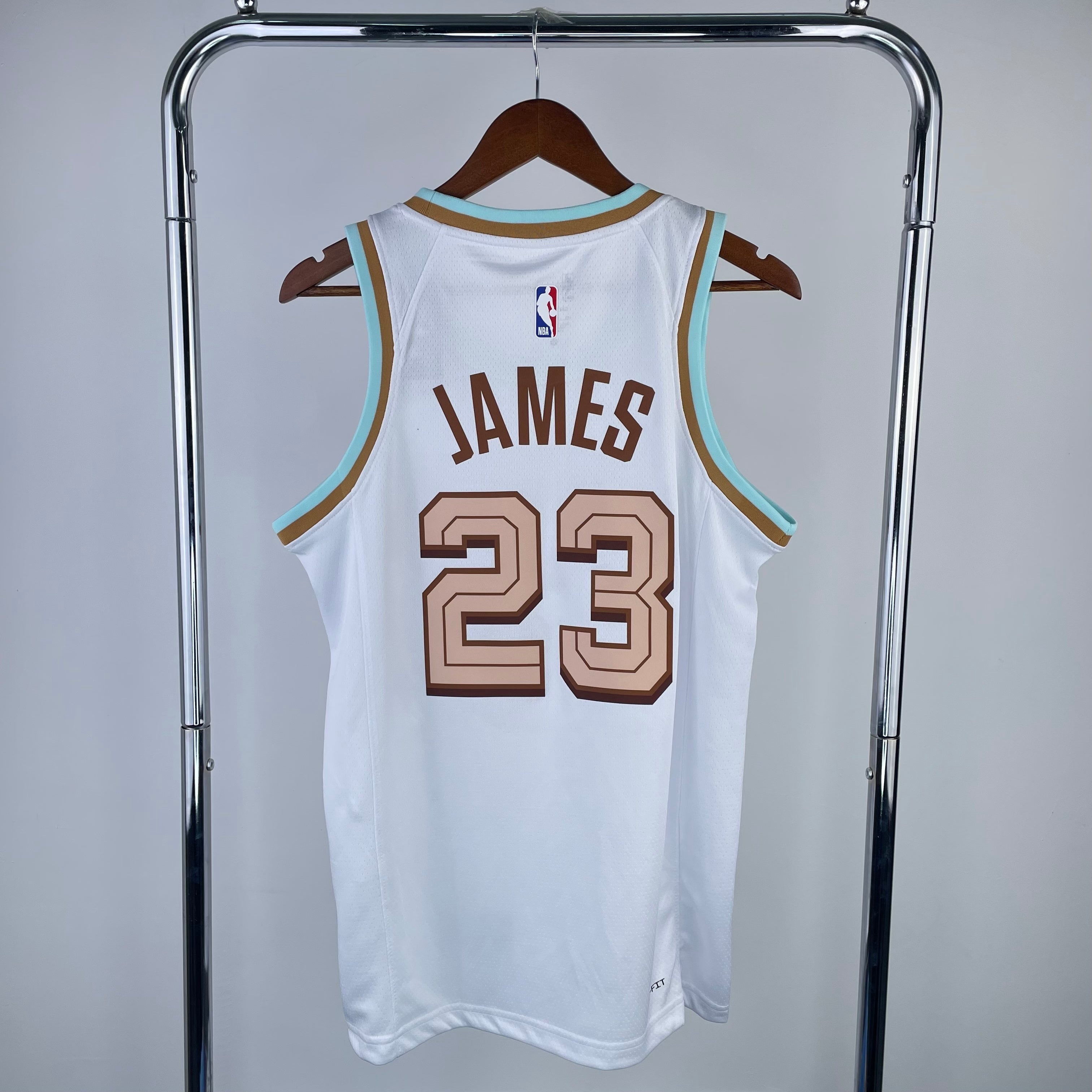 2022/23 NBA Cleveland City Edition - Lebron James