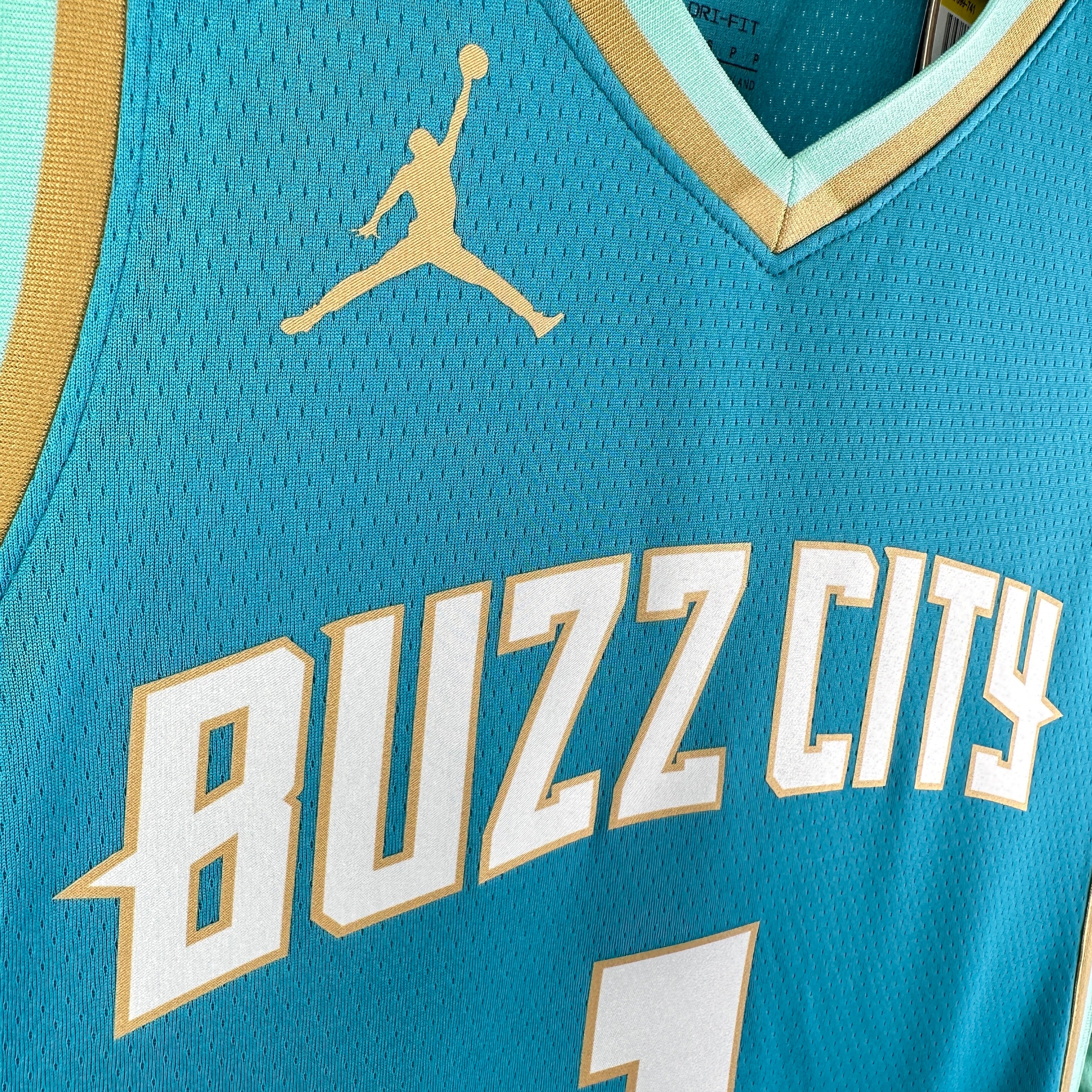 2023/24 NBA Hornets City Edition - Lamelo Ball