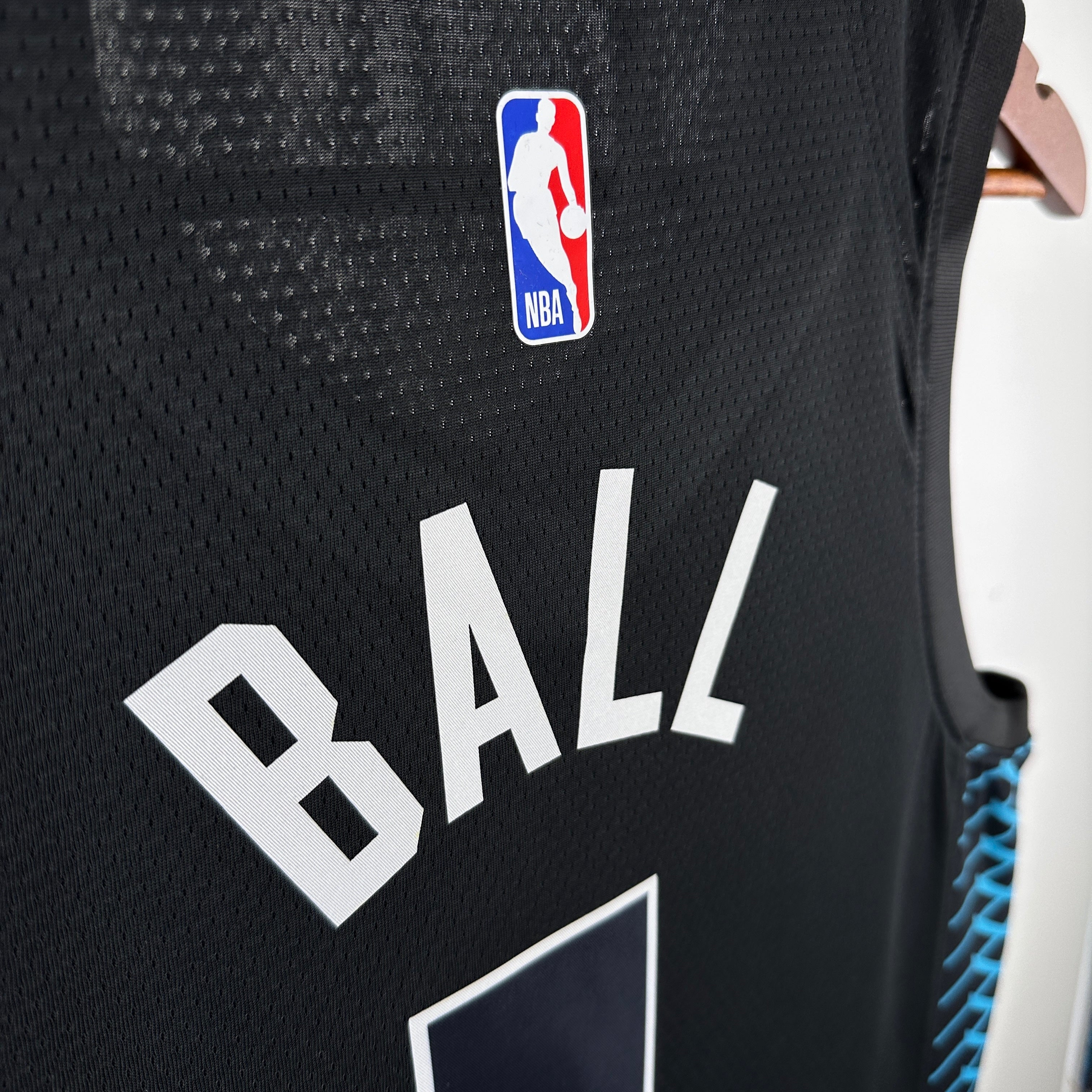 17/18 NBA Hornets City Edition - Lamelo Ball