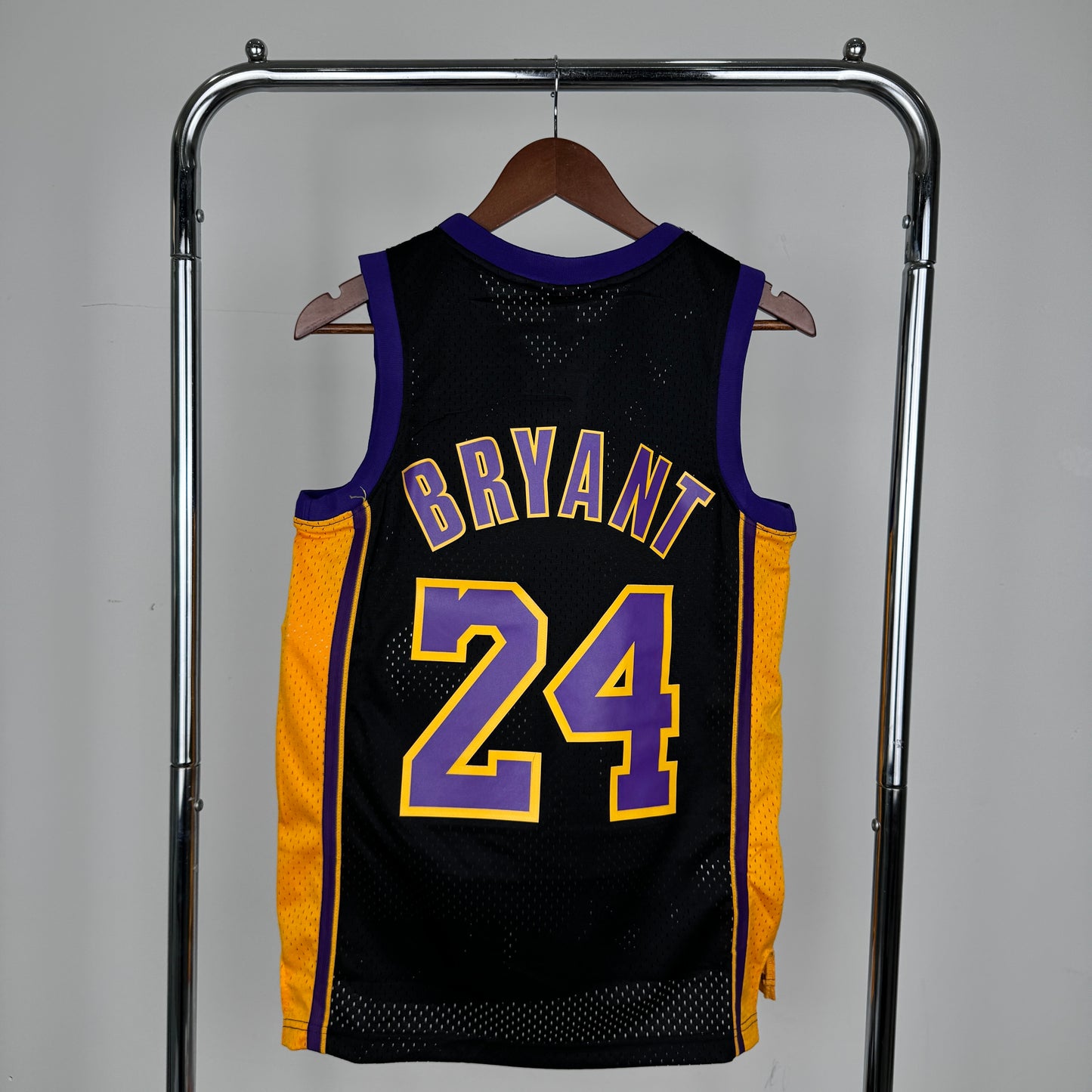 2009/10 NBA Lakers Mitchell & Ness - Kobe Bryant