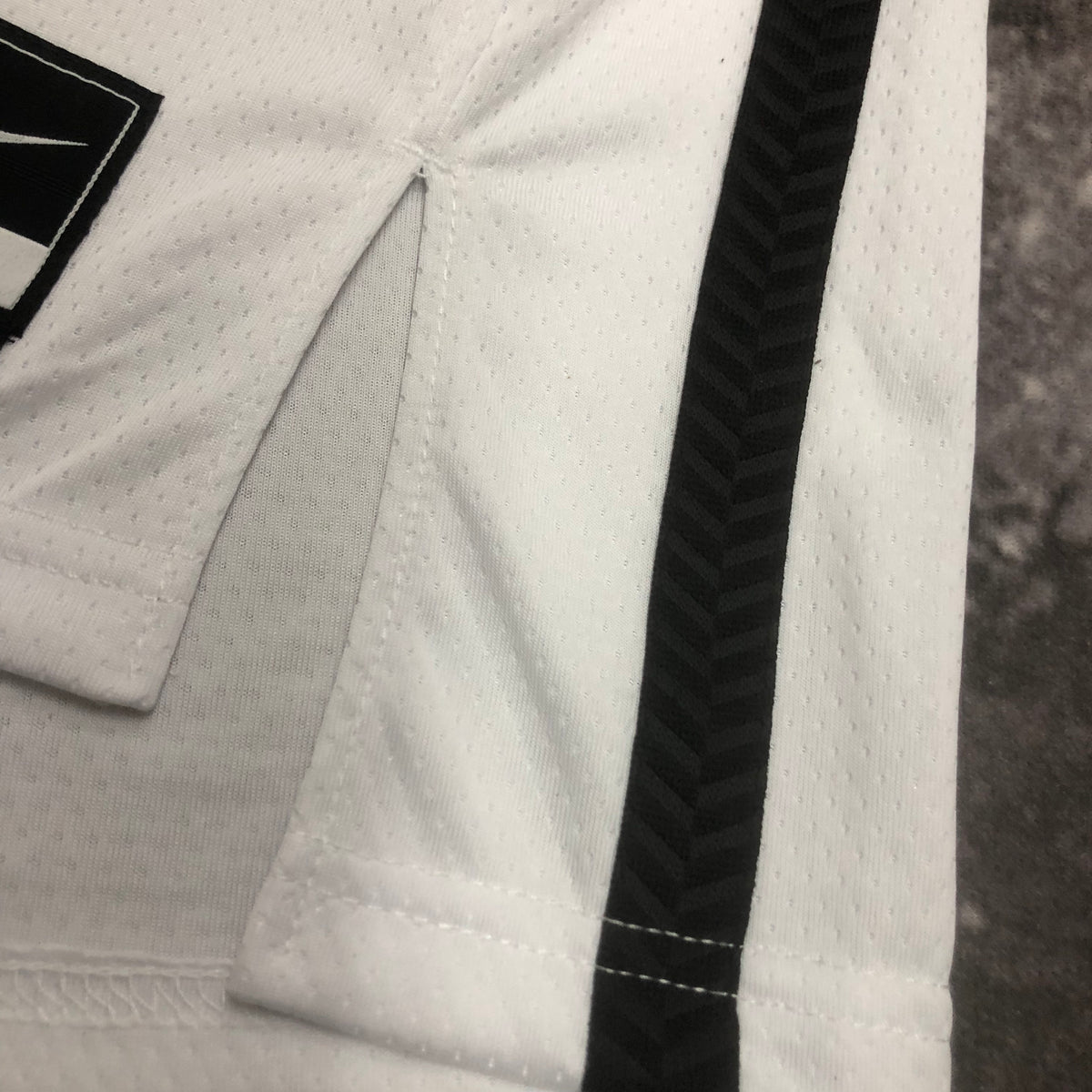 22/23 NBA Nets Association Edition - Kyrie Irving