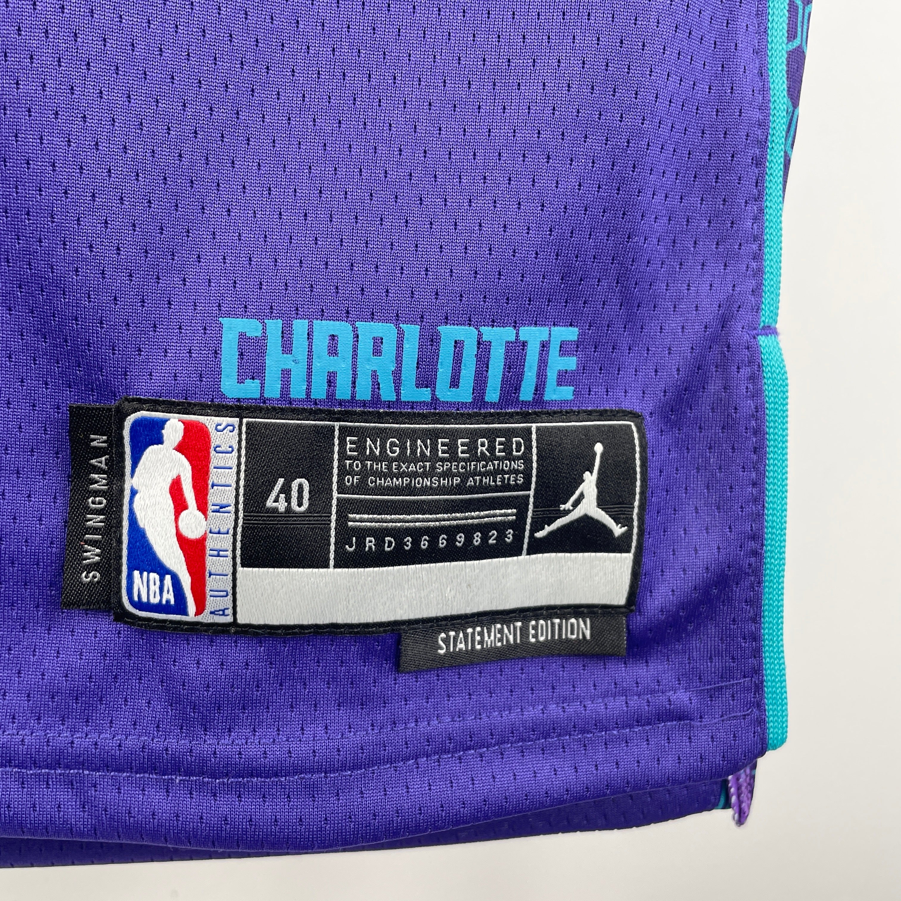 22/23 NBA Hornets Statement Edition - Lamelo Ball