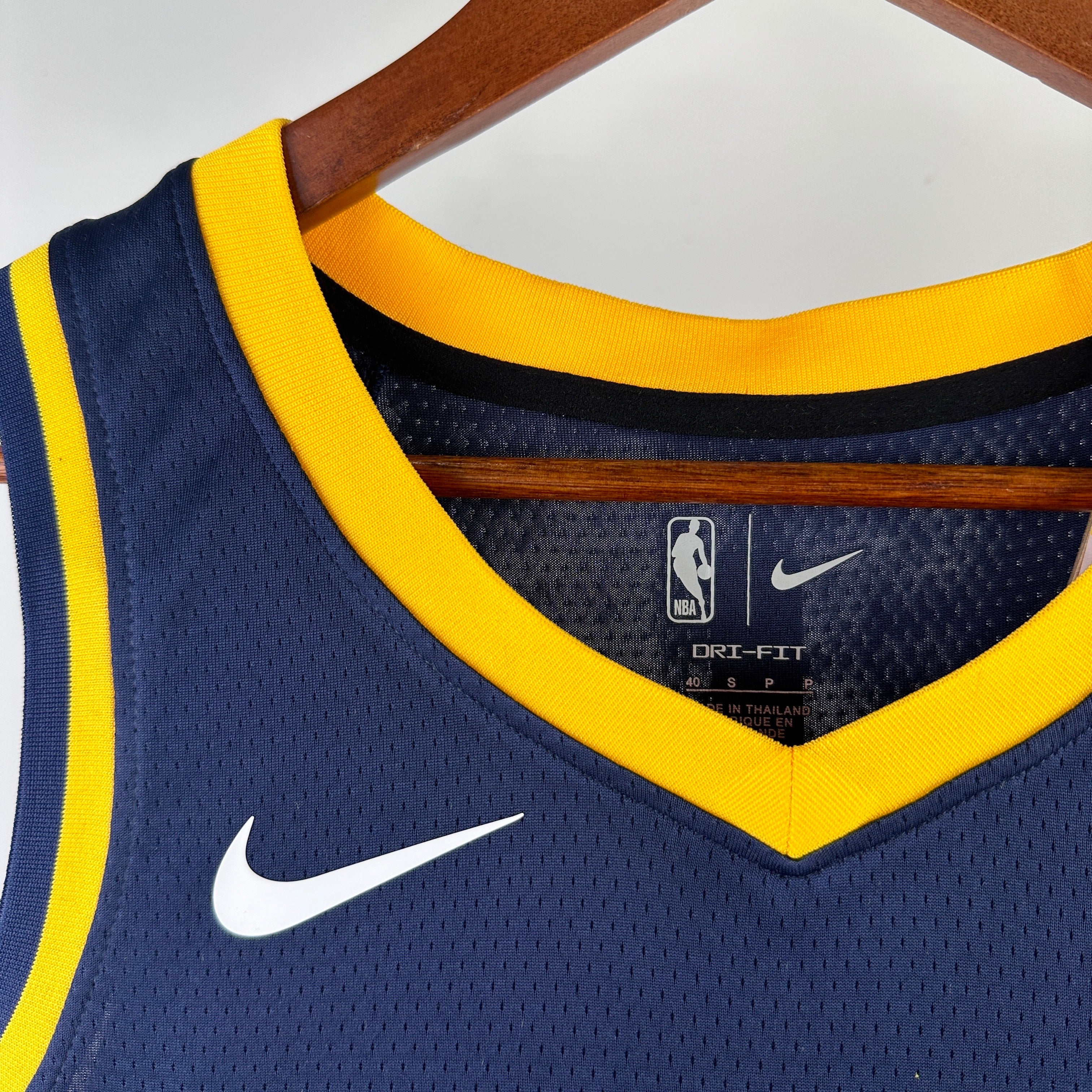 23/24 NBA Pacers Icon Edition - Paul George