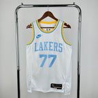 23/24 NBA Lakers Classic Edition - Luka Doncic