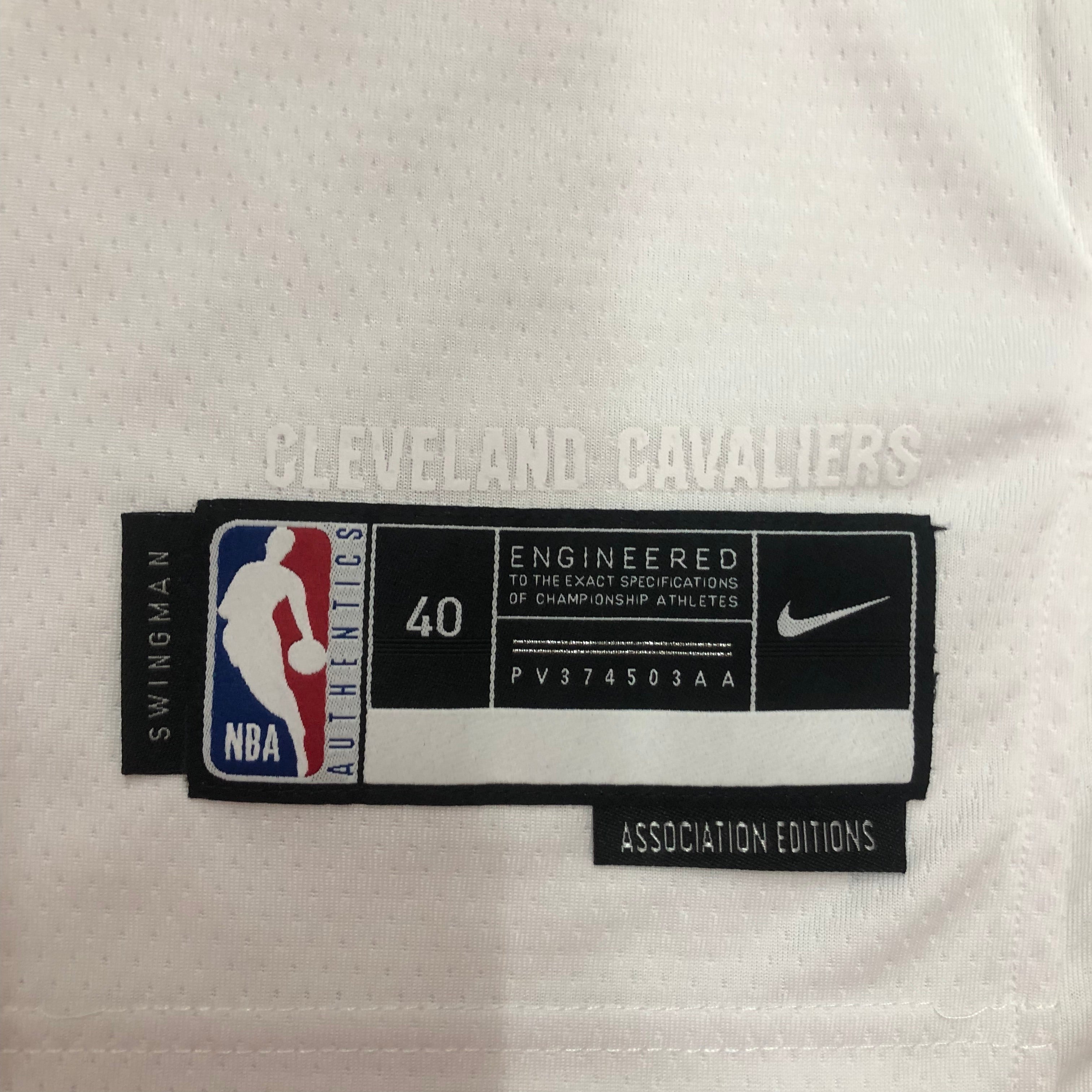 2022/23 NBA Cleveland Association Edition - Lebron James