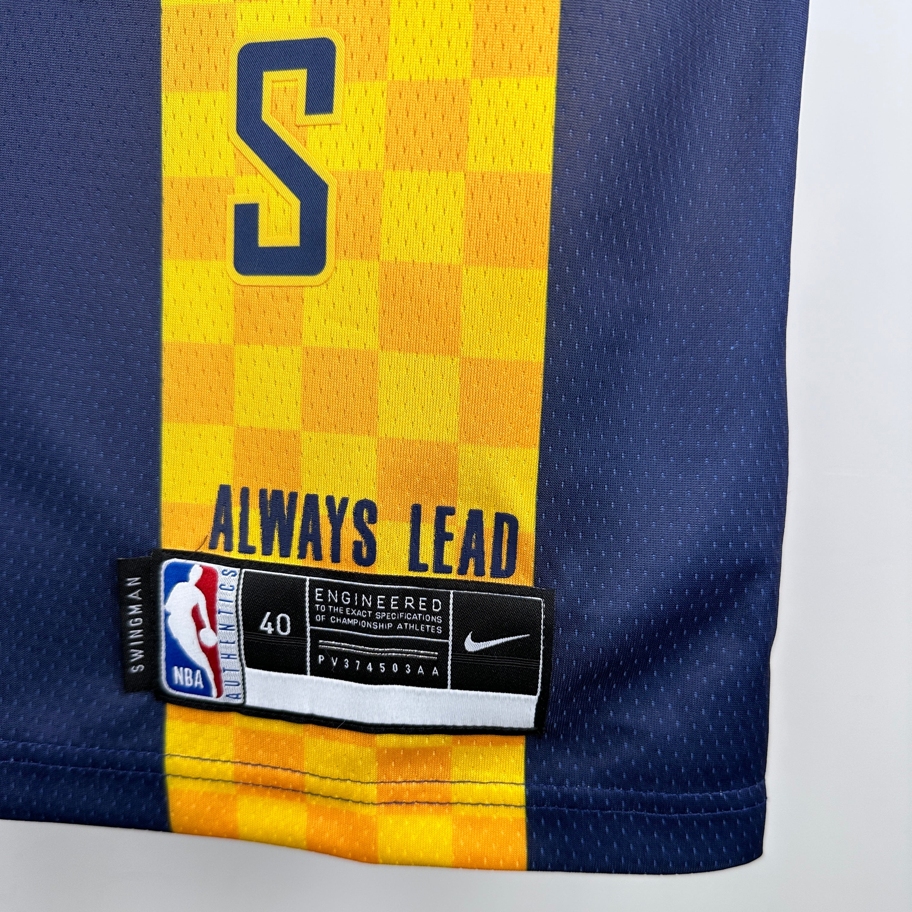 17/18 NBA Pacers City Edition - Tyrese Haliburton