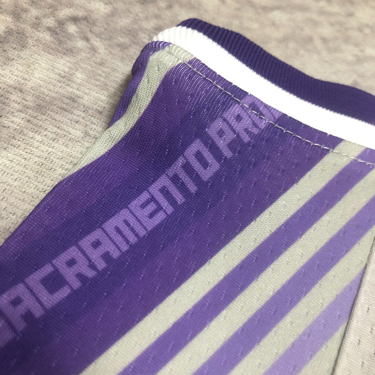 22/23 Jersey NBA Sacramento Kings City Edition - De'Aaron Fox