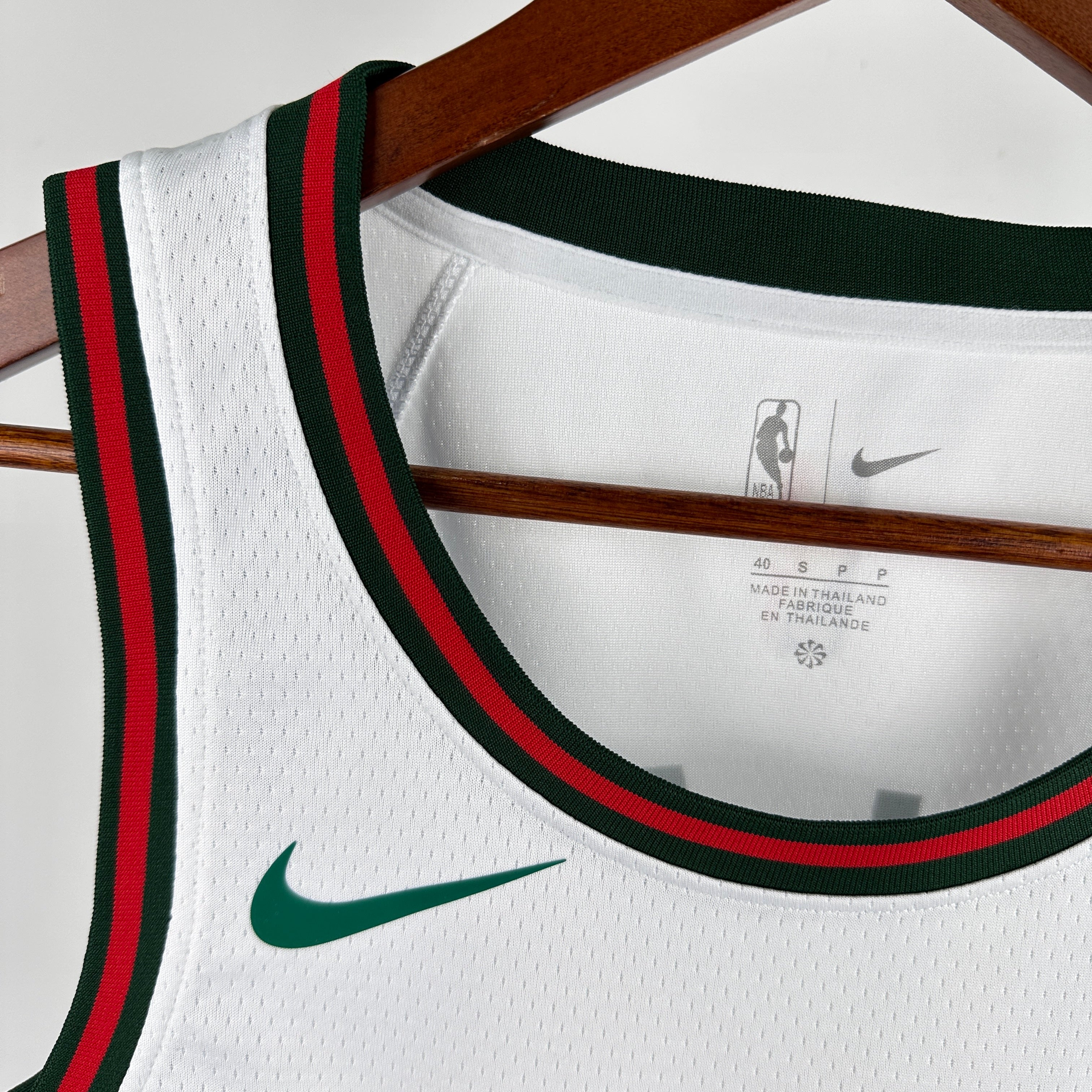 17/18 NBA Milwaukee Association Edition - Giannis Antetokounmpo