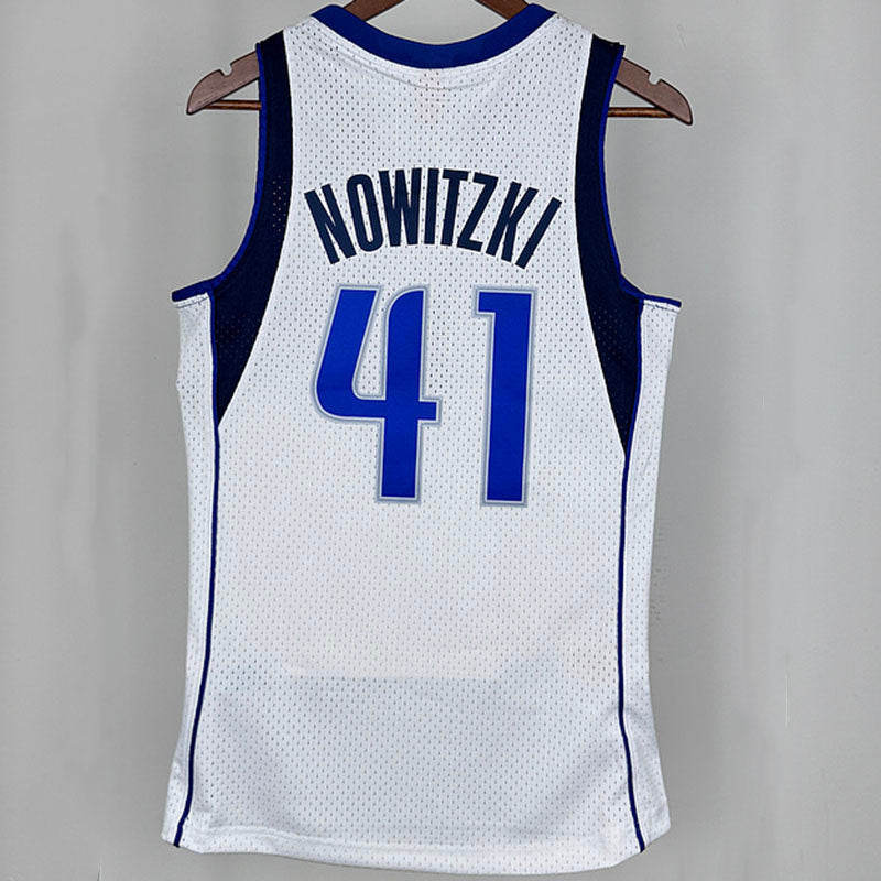 2010/11 NBA Mavericks Mitchell & Ness - Dirk Nowitzki