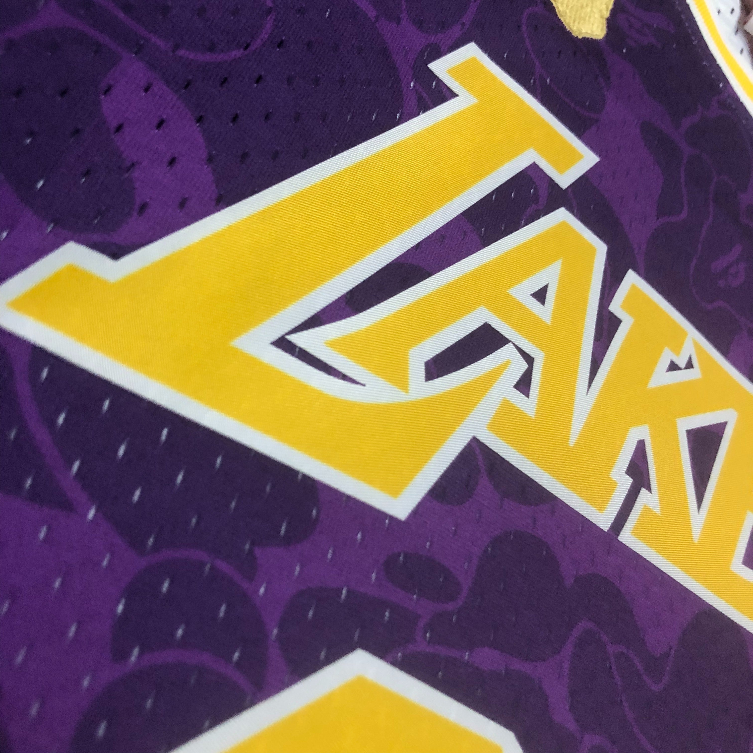 1993 NBA Lakers - Mitchell & Ness x BAPE