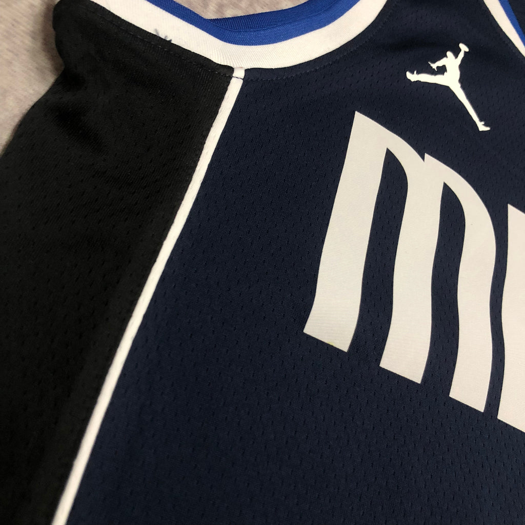 Niños | 22/23 NBA Mavericks Statement Edition - Luka Doncic