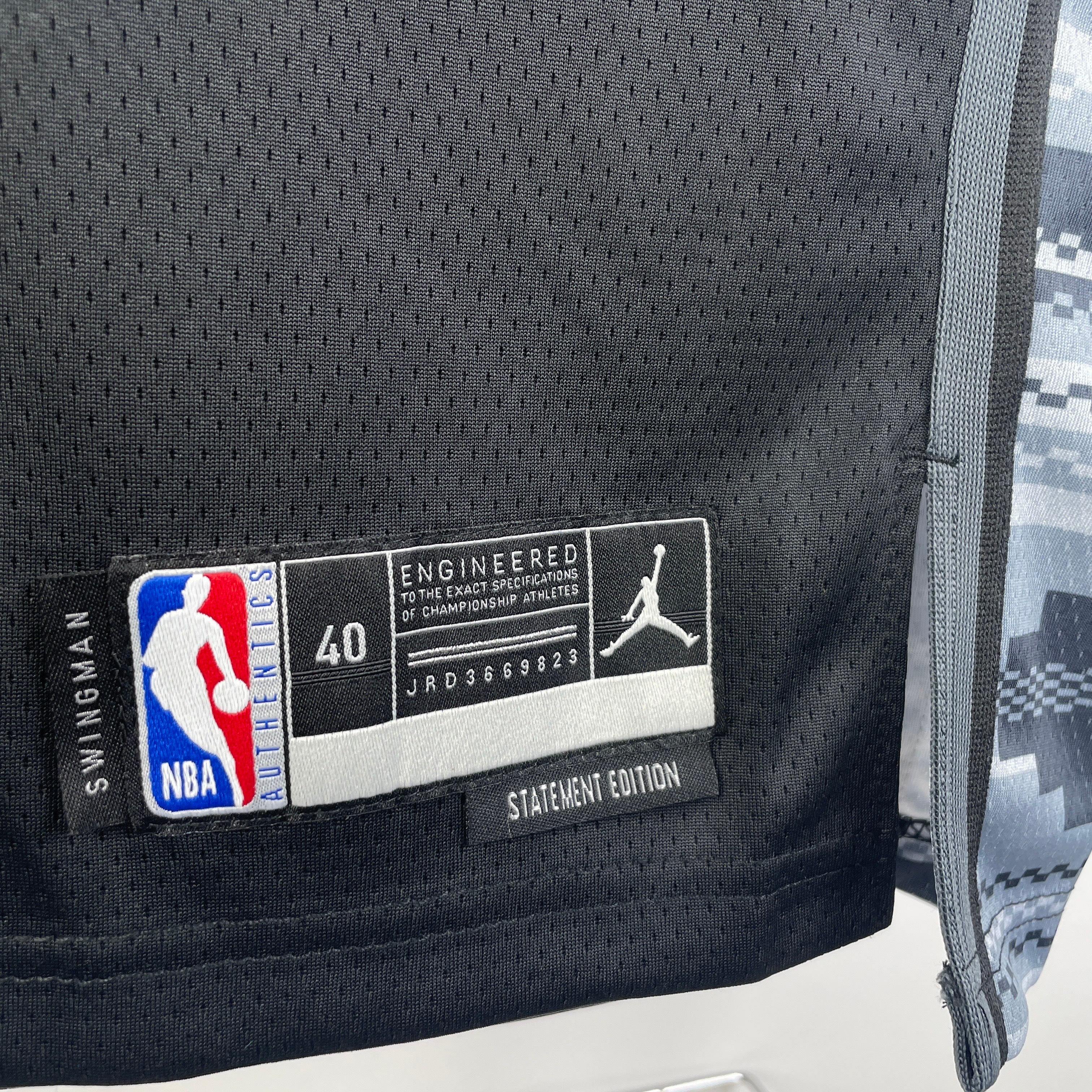 2023/24 NBA Spurs Statement Edition - Victor Wembanyama