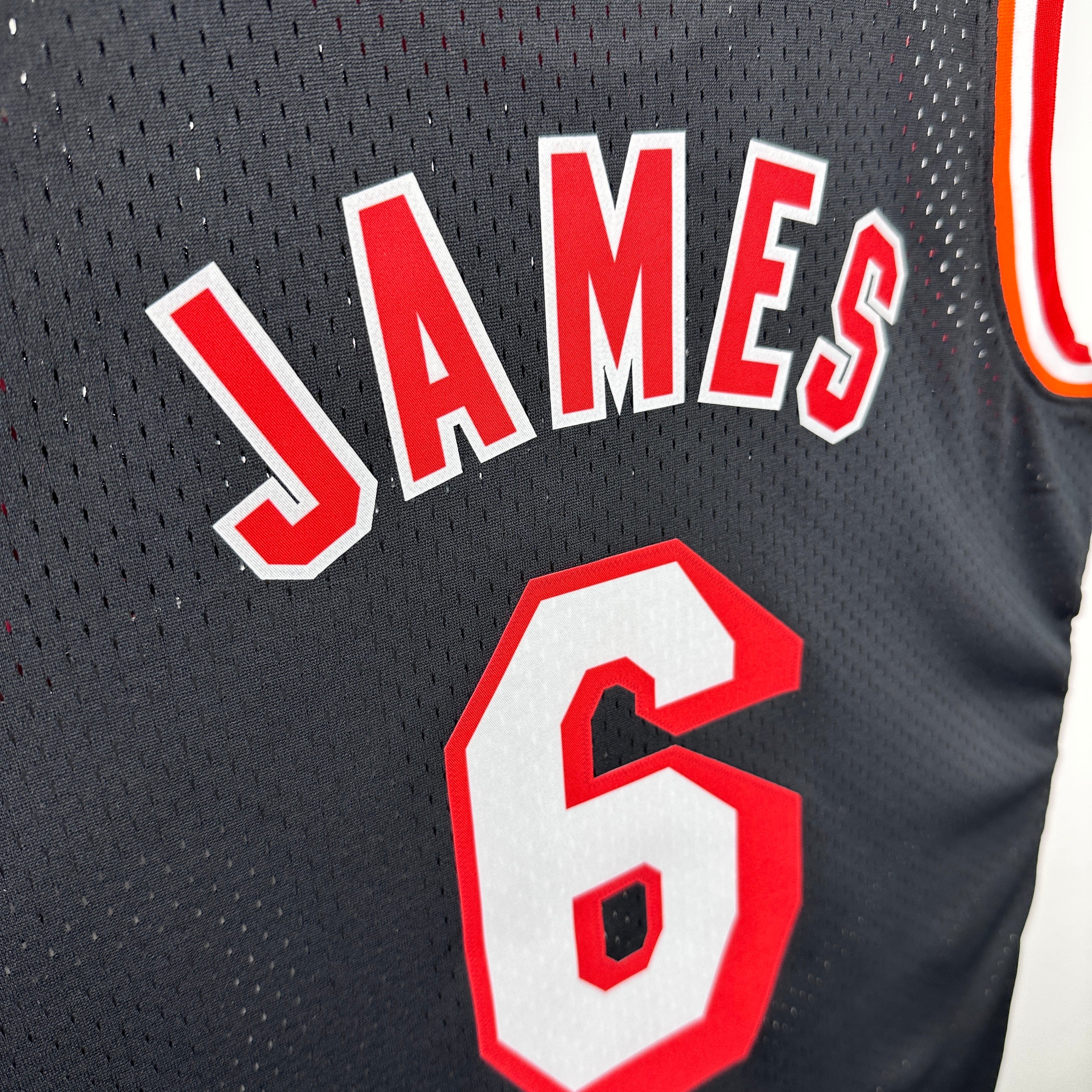 2013/14 NBA Miami Heat Mitchell & Ness - Lebron James