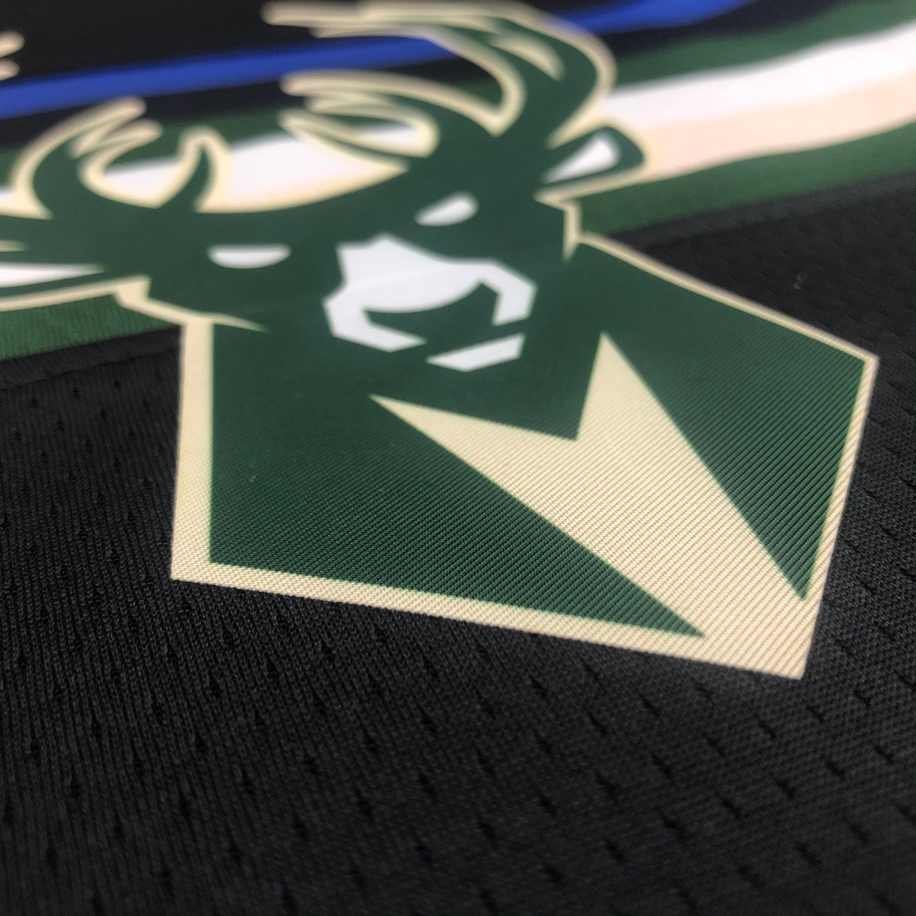 21/22 NBA Milwaukee Statement Edition - Giannis Antetokounmpo