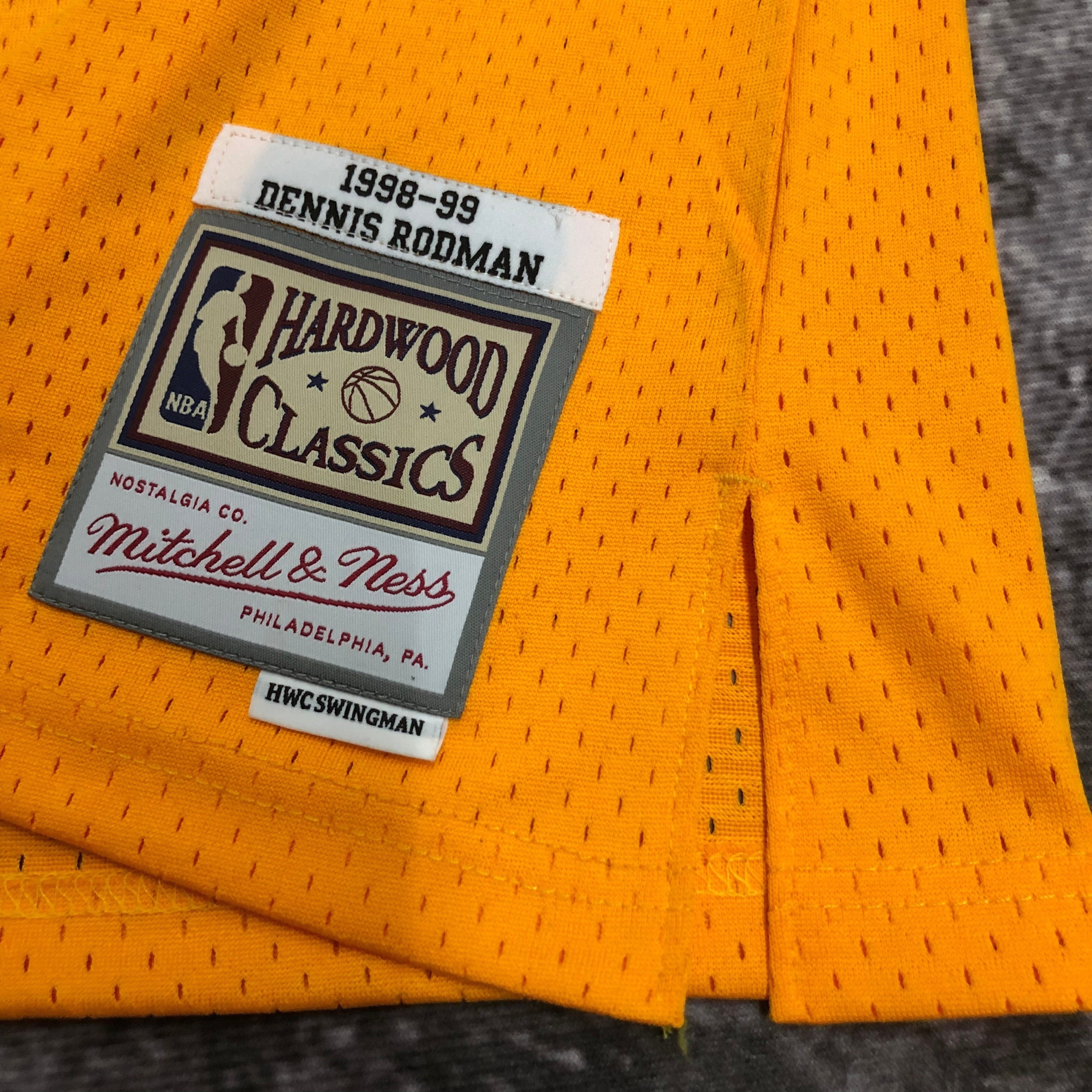 1998/99 NBA Lakers Mitchell & Ness - Dennis Rodman