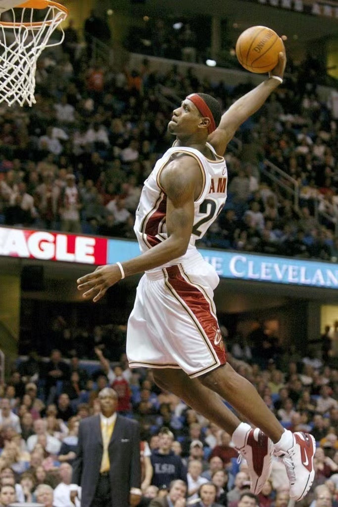 2003/04 NBA Cleveland Mitchell & Ness - Lebron James