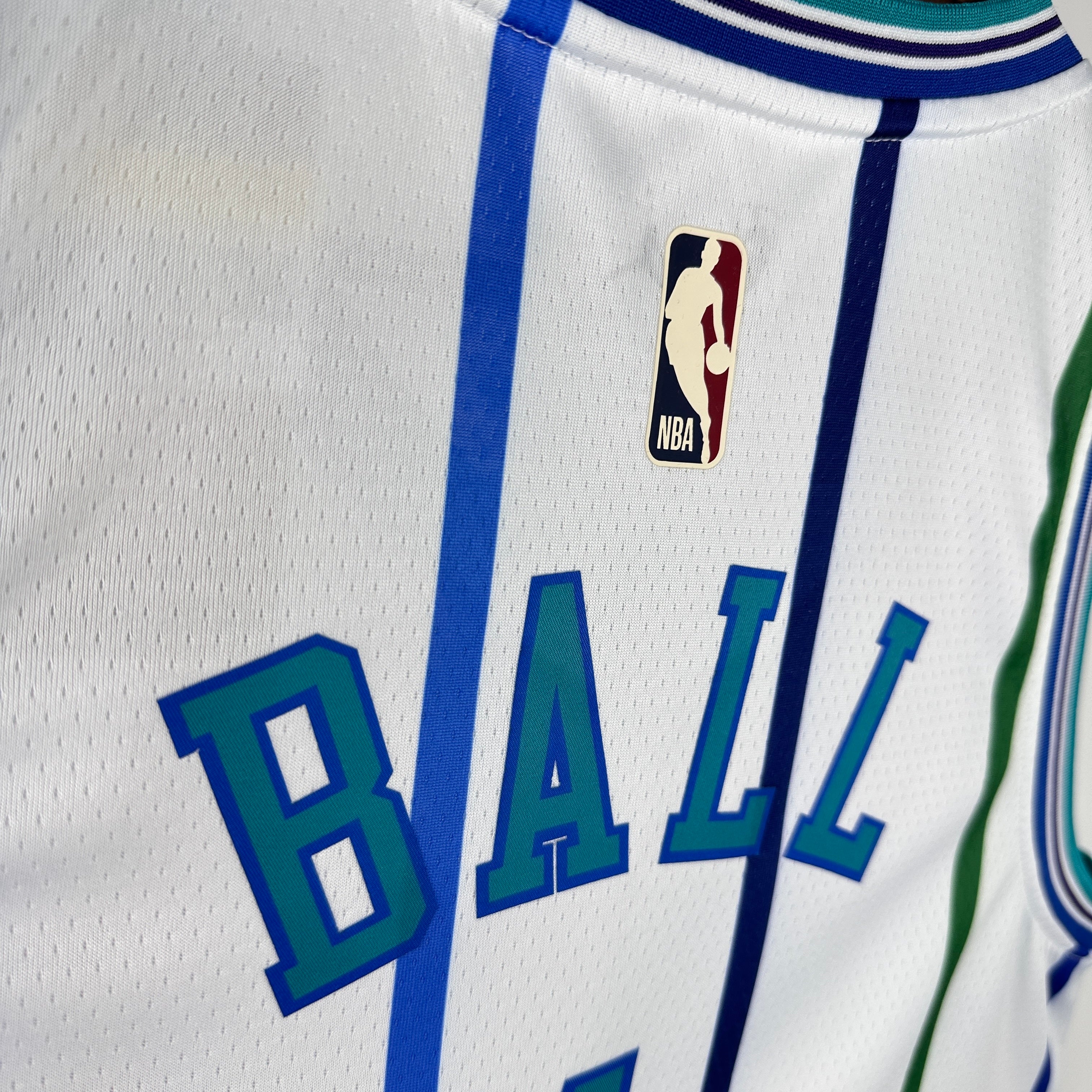 19/20 NBA Hornets Classic Edition - Lamelo Ball
