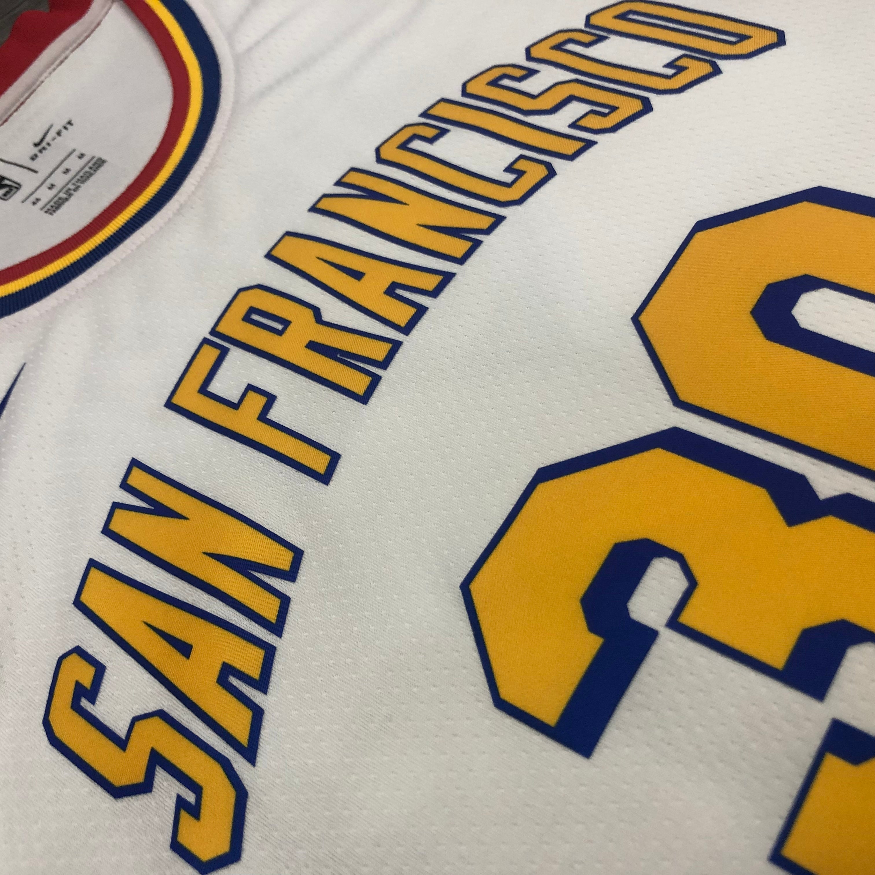 24/25 NBA Warriors Classic Edition - Stephen Curry