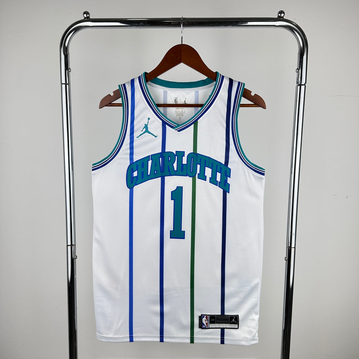 19/20 NBA Hornets Classic Edition - Lamelo Ball