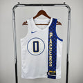 18/19 NBA Pacers - Haliburton #0