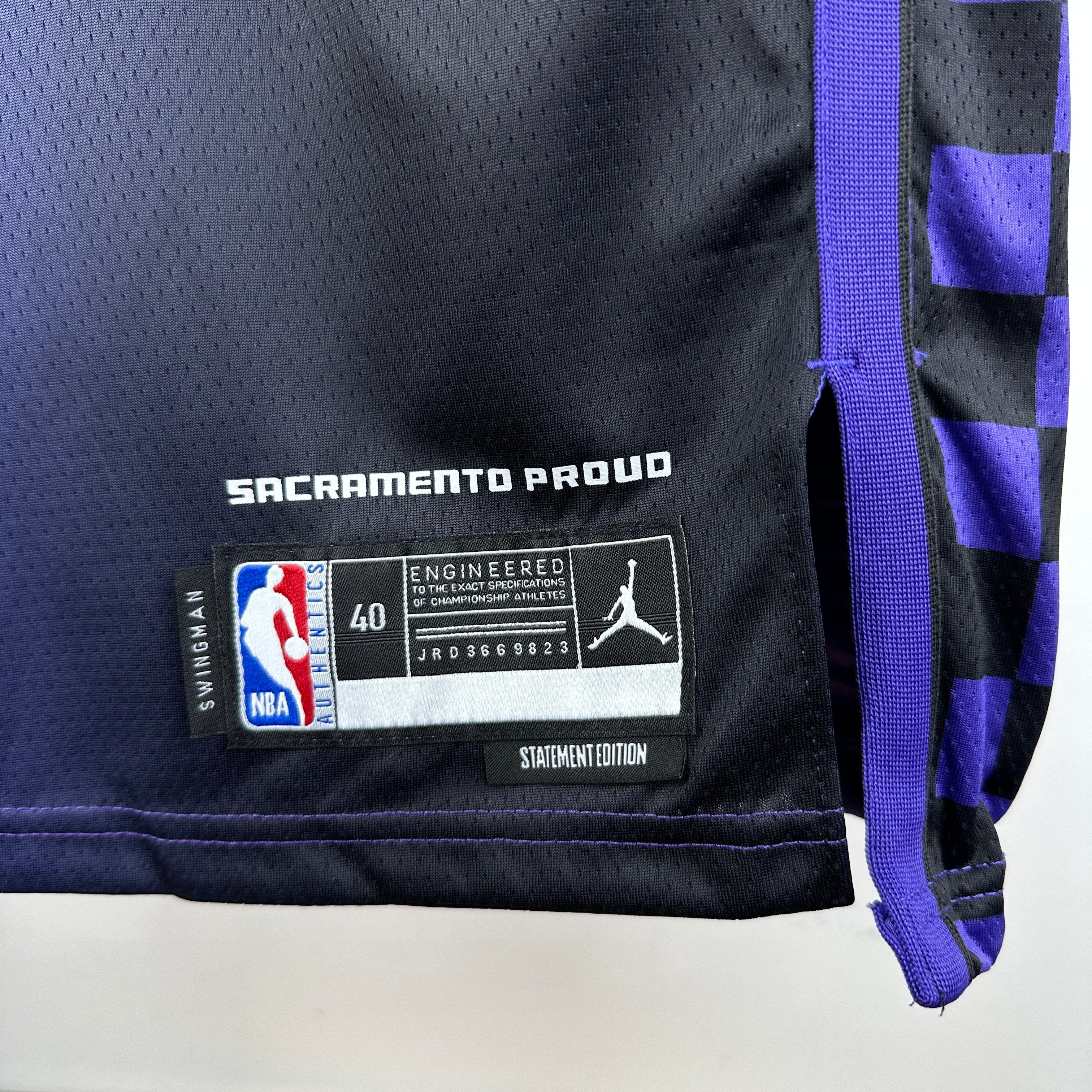 2023/24 NBA Kings Statement Edition - Lavine