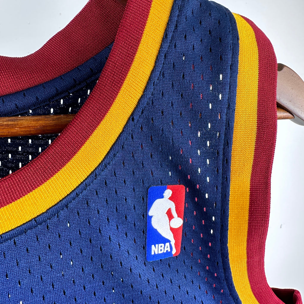 2011/12 NBA Cleveland Mitchell & Ness - Irving