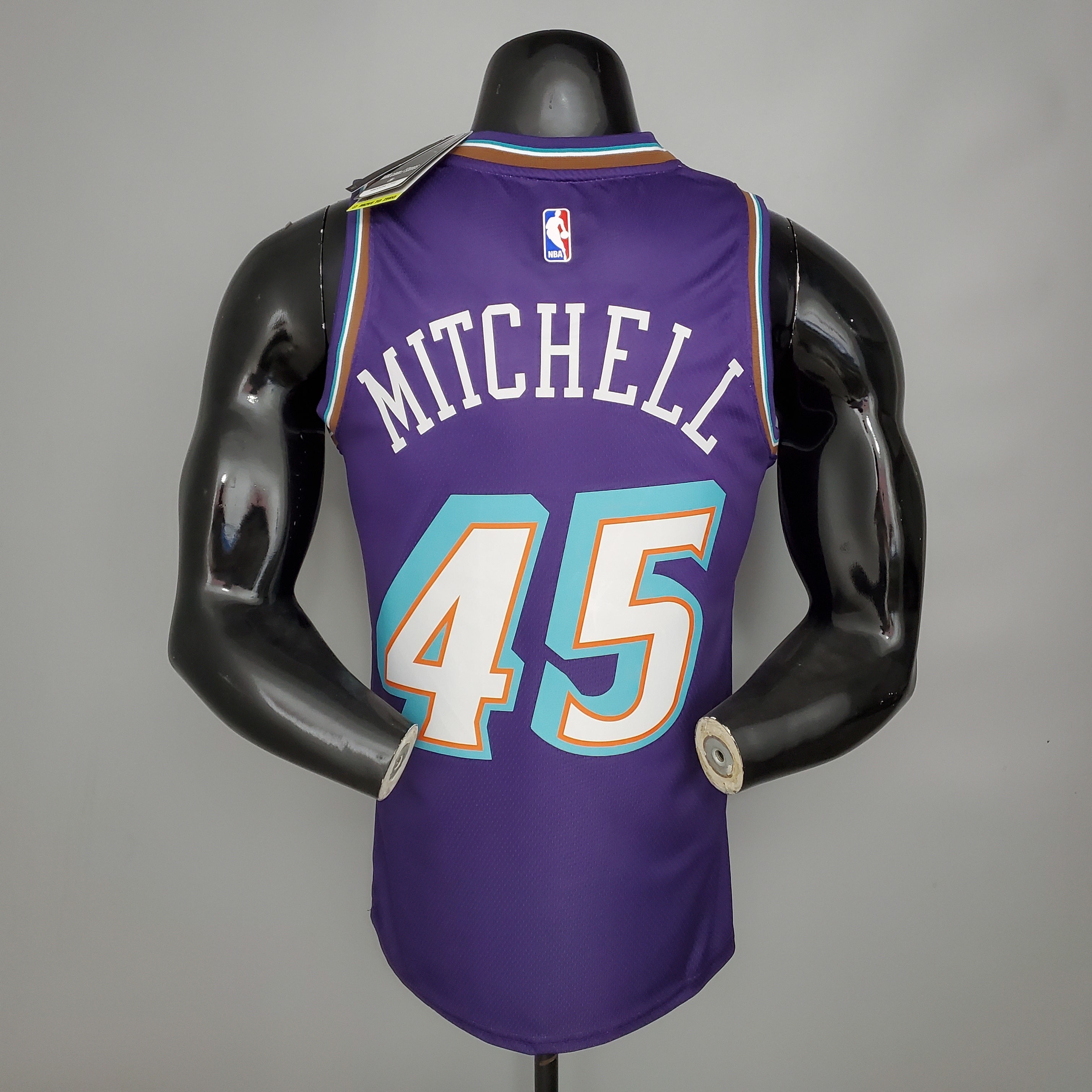 2019/20 NBA Utah Jazz Classic Edition - Mitchell