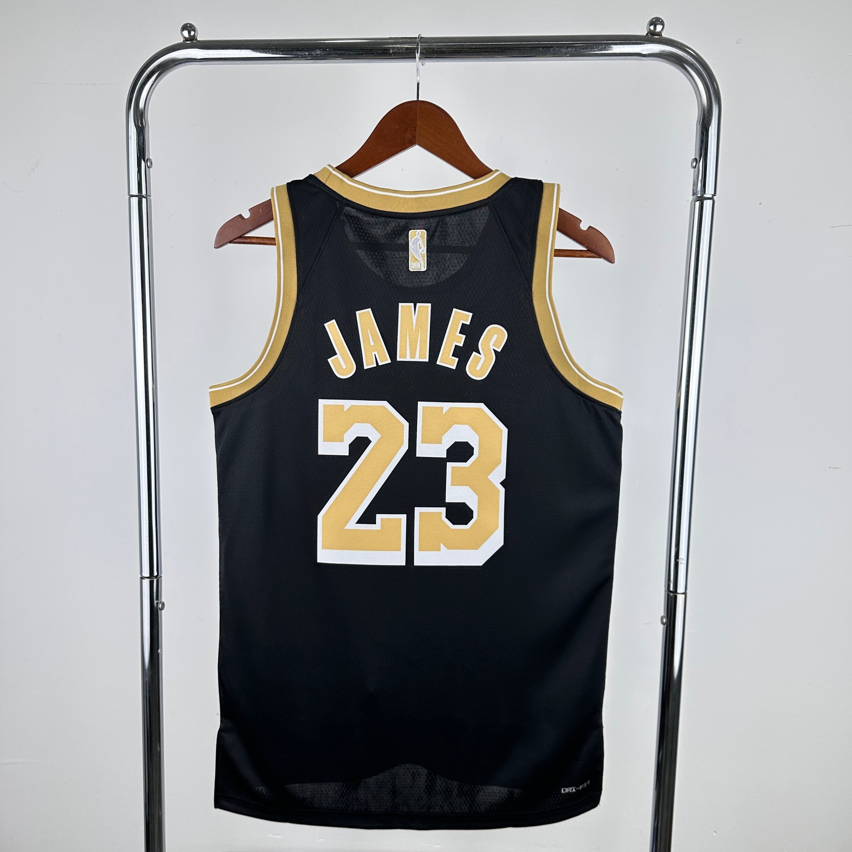24/25 NBA Lakers Select Series - Lebron James