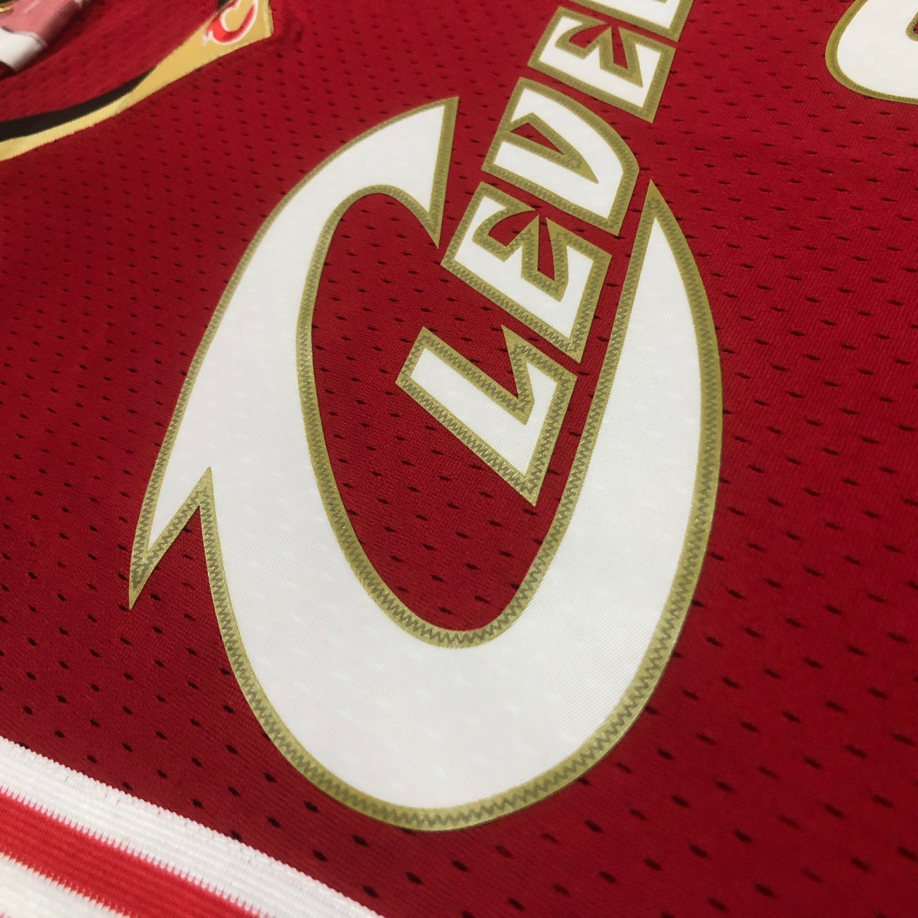 2003/04 NBA Cleveland Mitchell & Ness - Lebron James