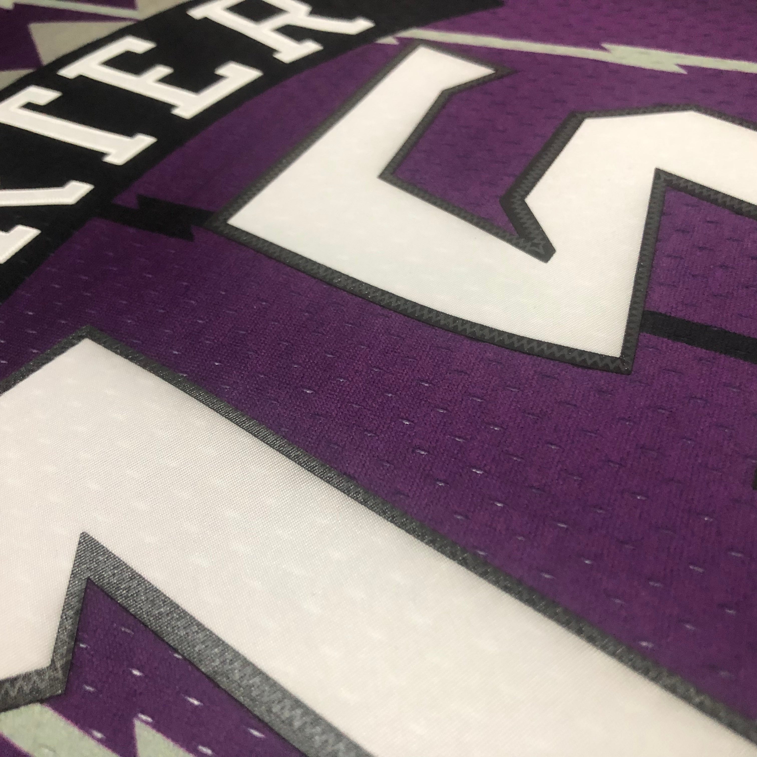 1998/99 NBA Raptors Mitchell & Ness - Vince Carter