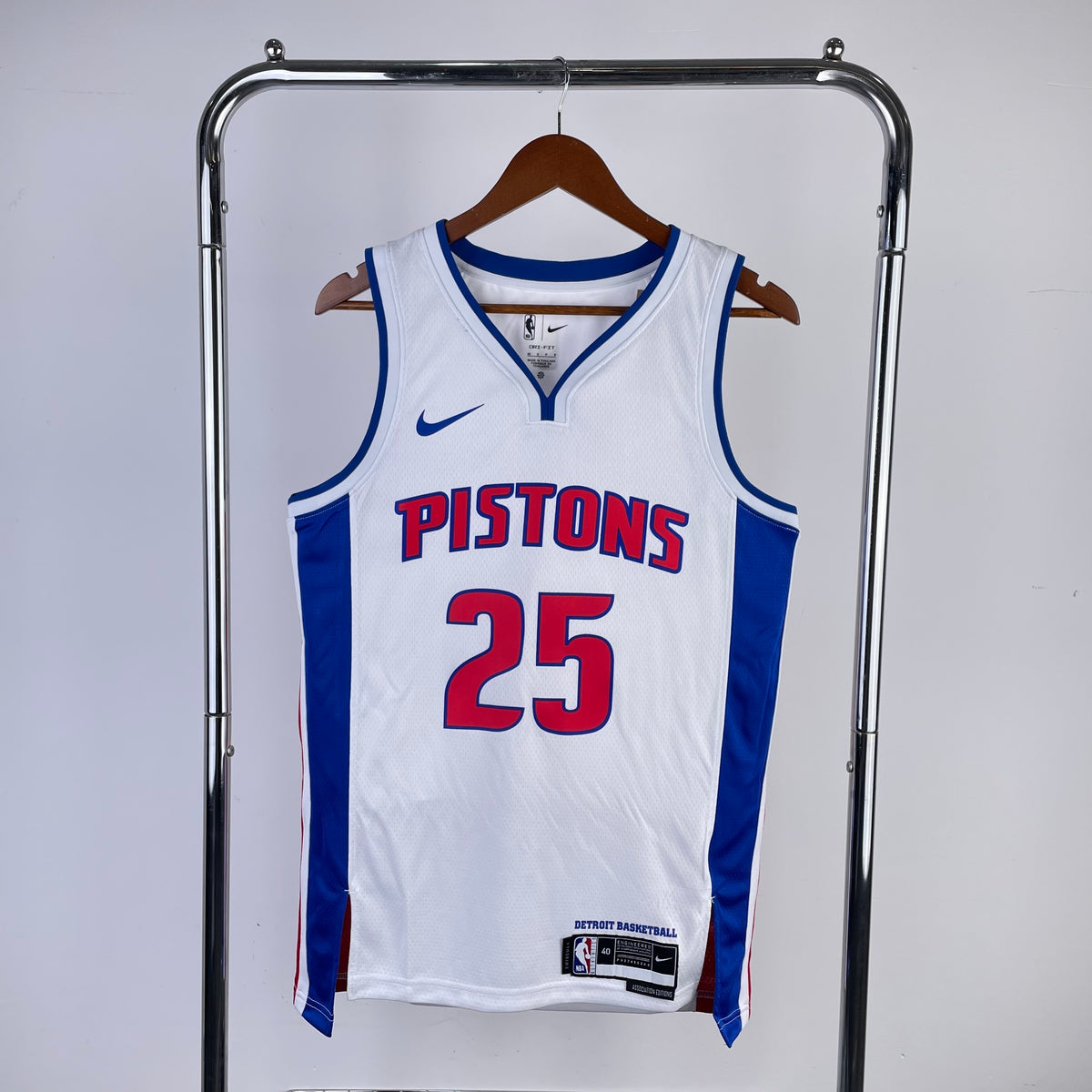 23/24 NBA Pistons Association Edition - Rose