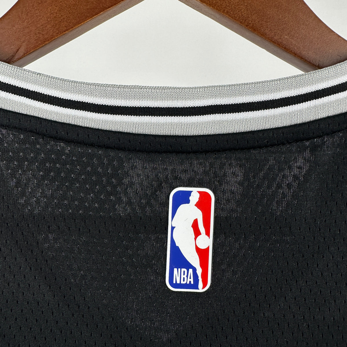 22/23 NBA Spurs Icon Edition - Victor Wembanyama