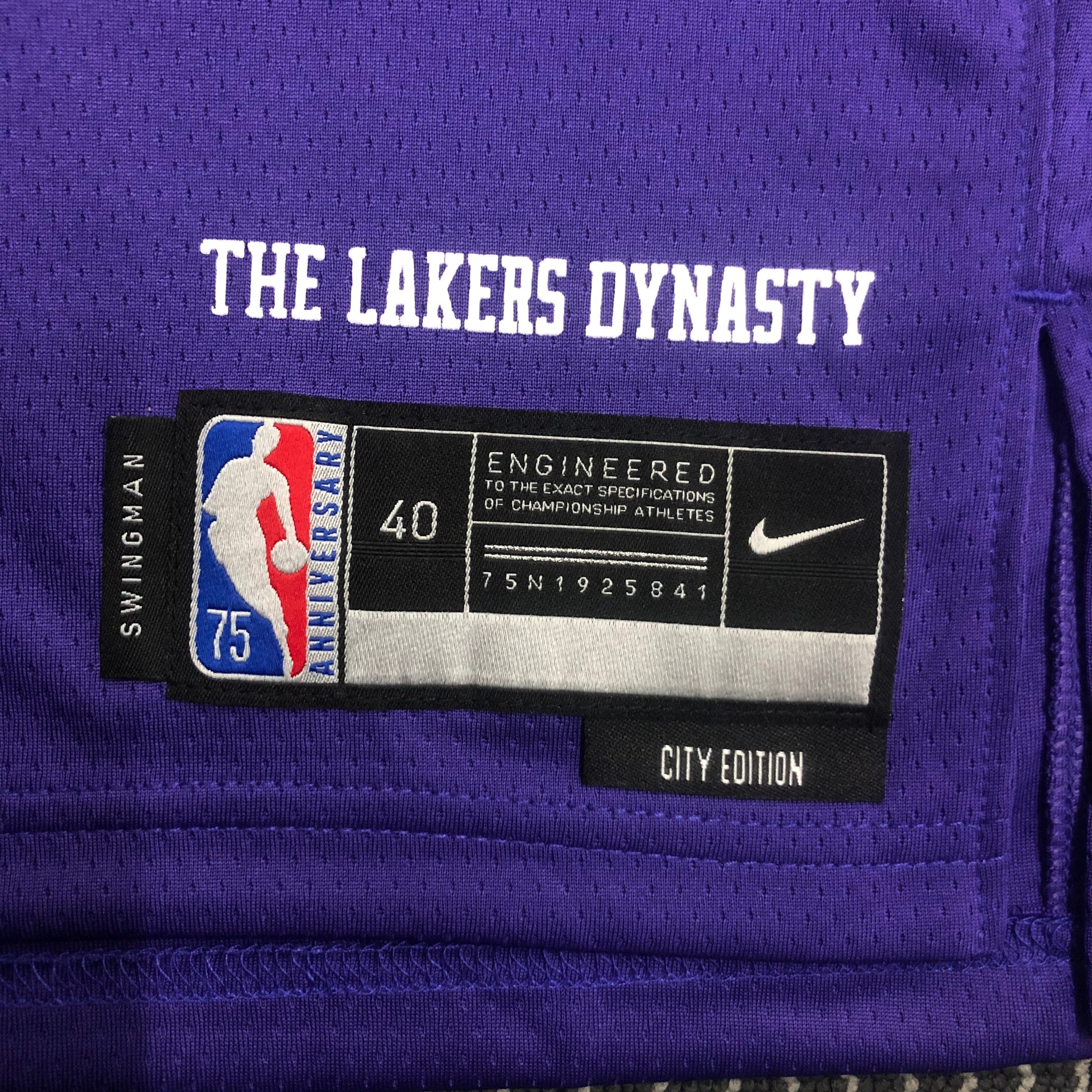 21/22 NBA Lakers City Edition - Anthony Davis