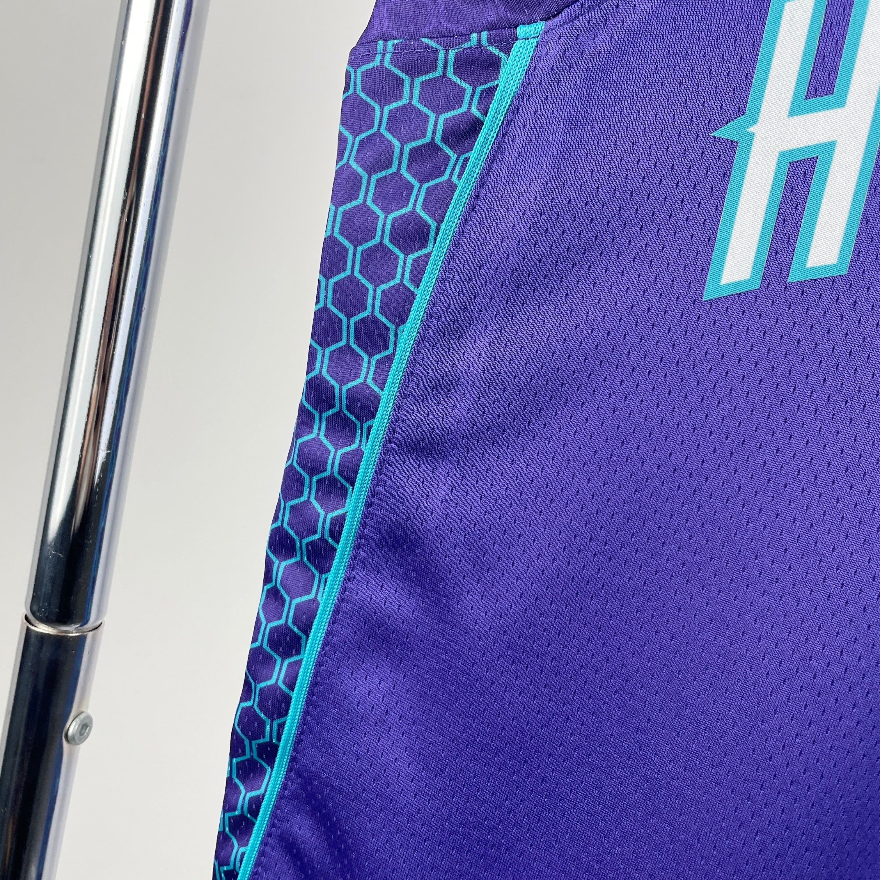 22/23 NBA Hornets Statement Edition - Lamelo Ball