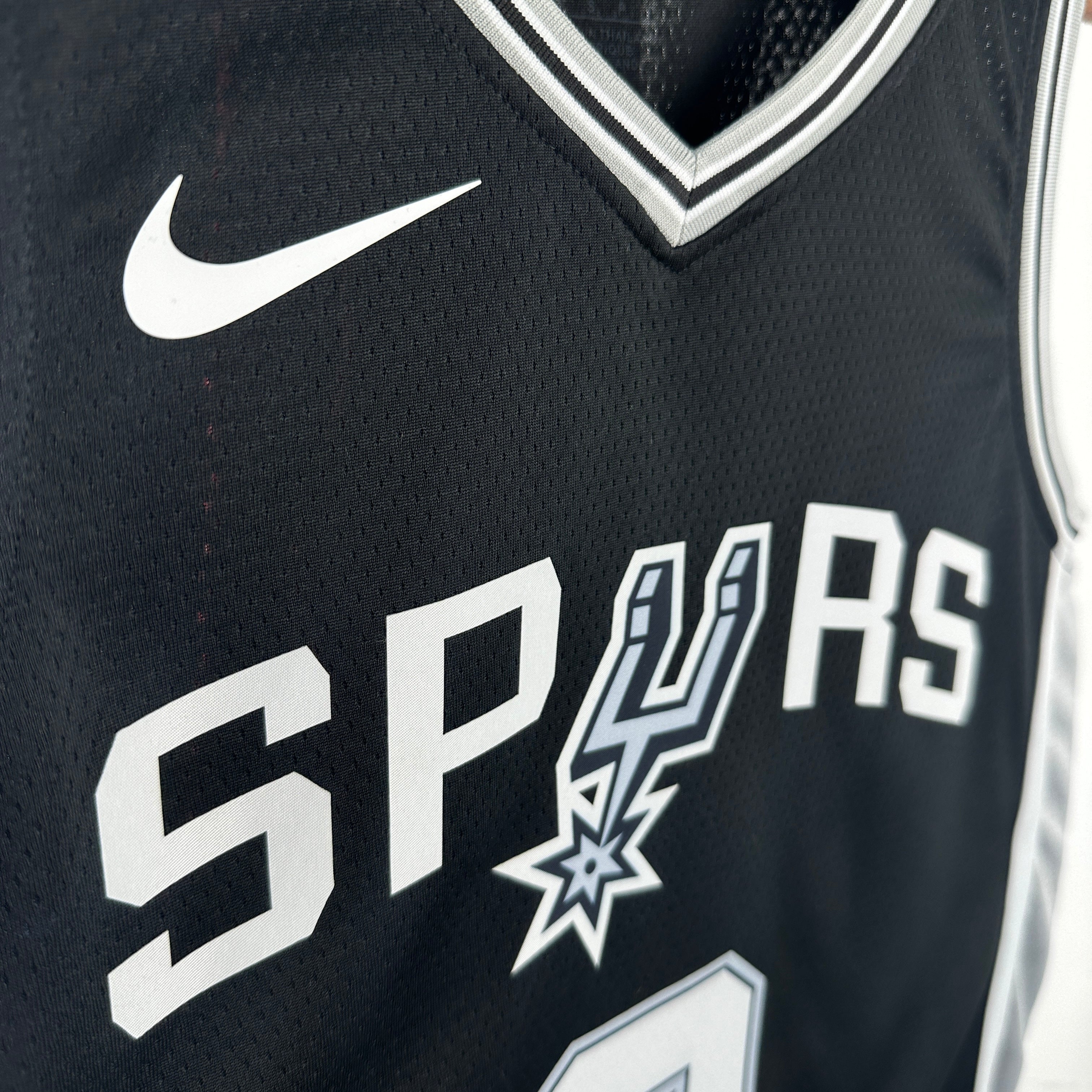 Niños | 22/23 NBA Spurs Icon Edition - Victor Wembanyama