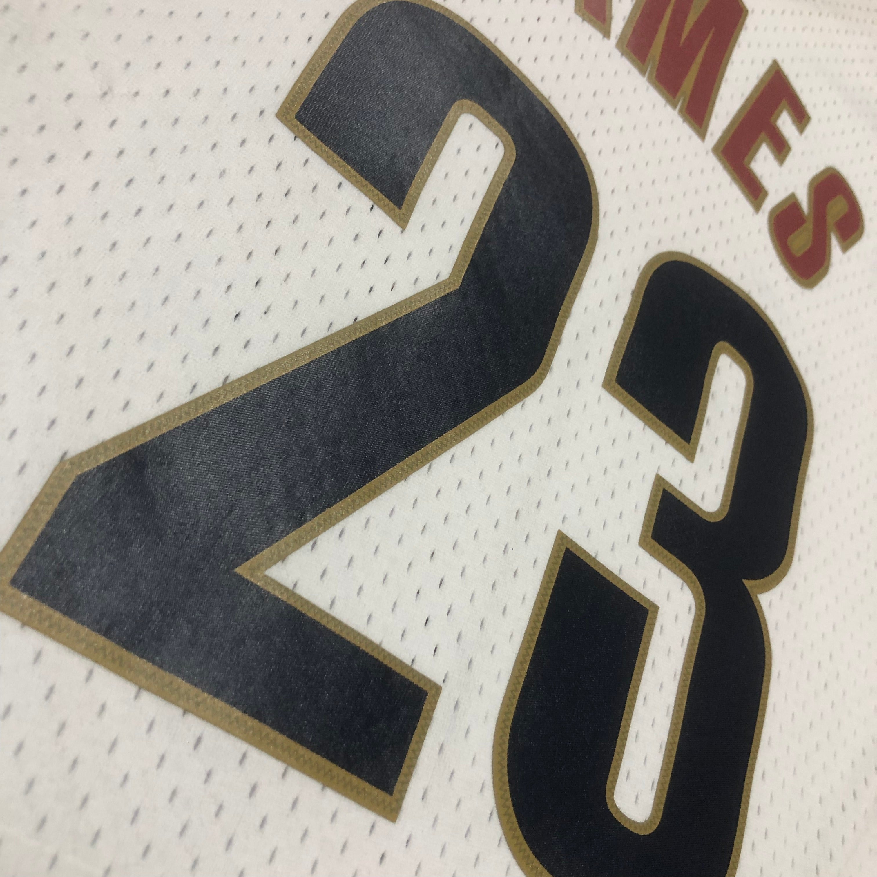 2003/04 NBA Cleveland Mitchell & Ness - Lebron James